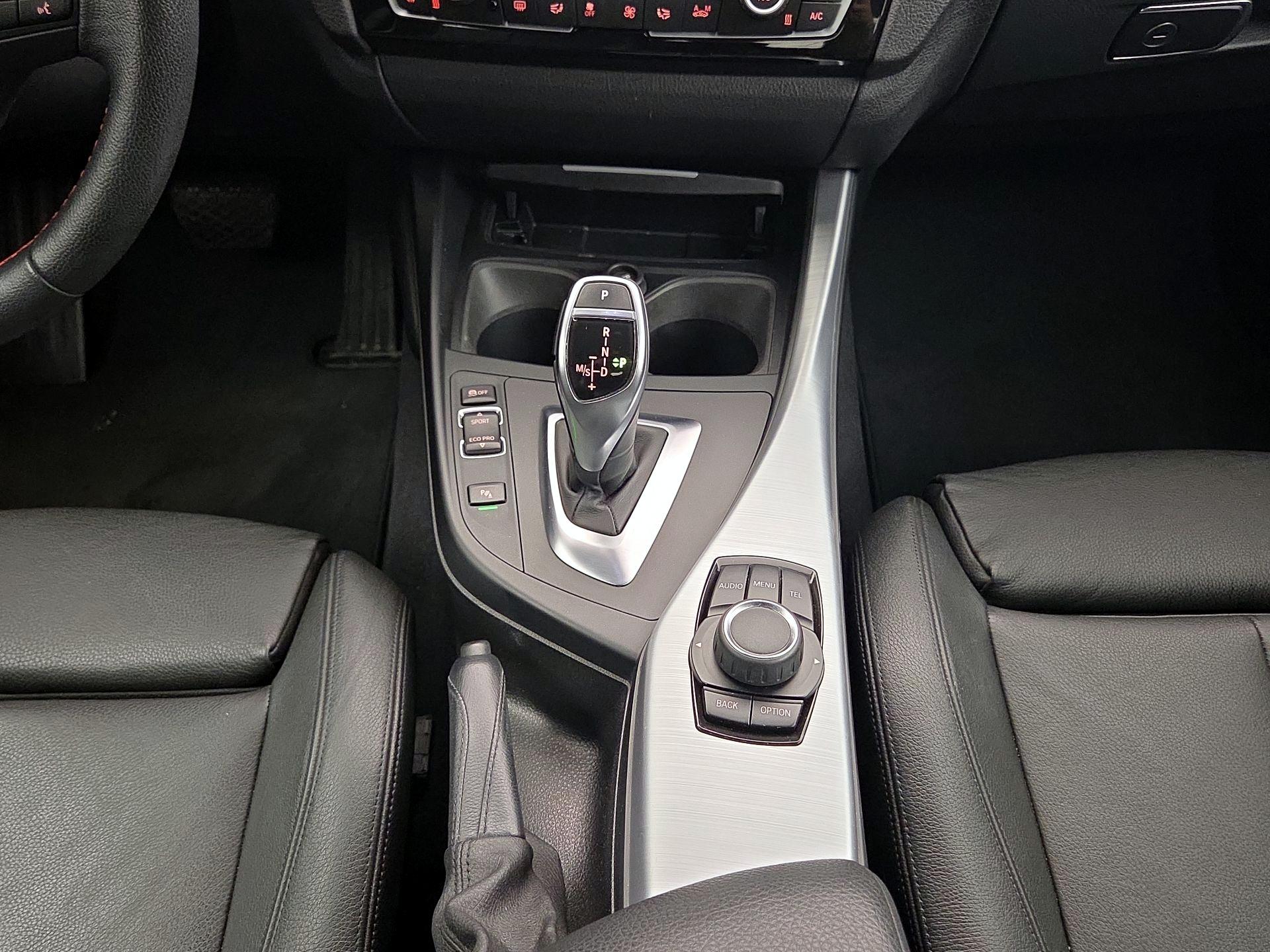 Thumbnail: 2016 BMW 2 Series - 17
