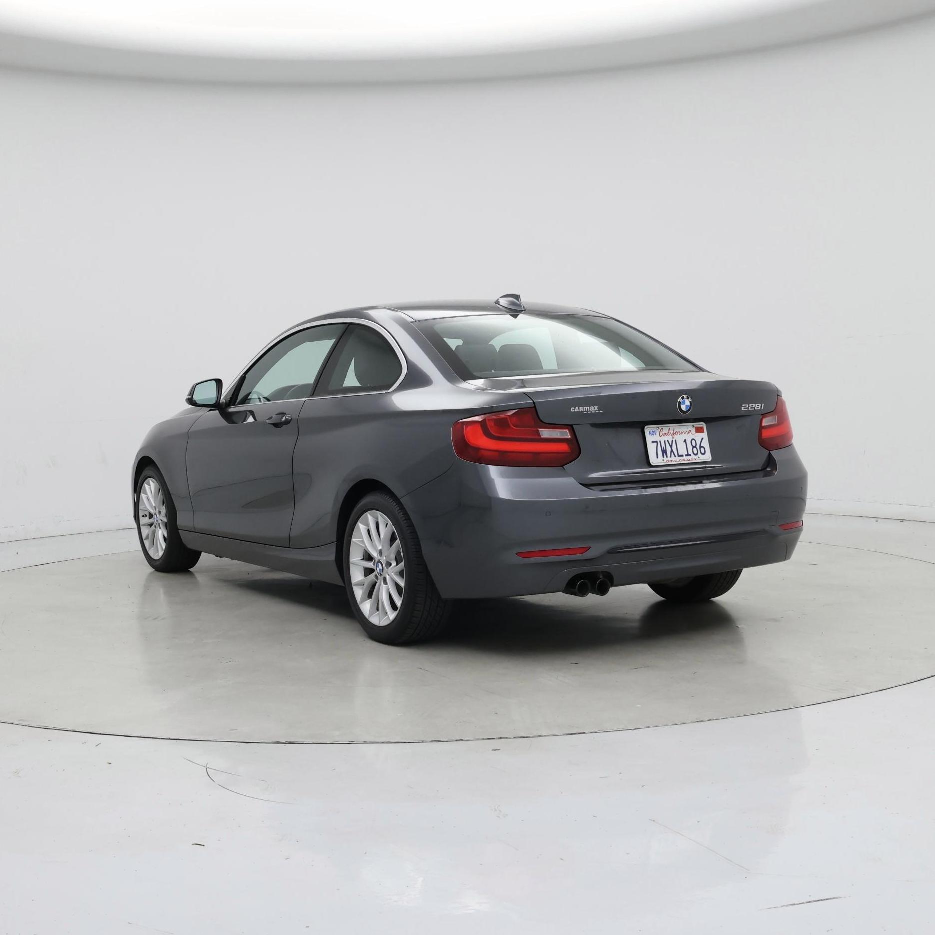 Thumbnail: 2016 BMW 2 Series - 2