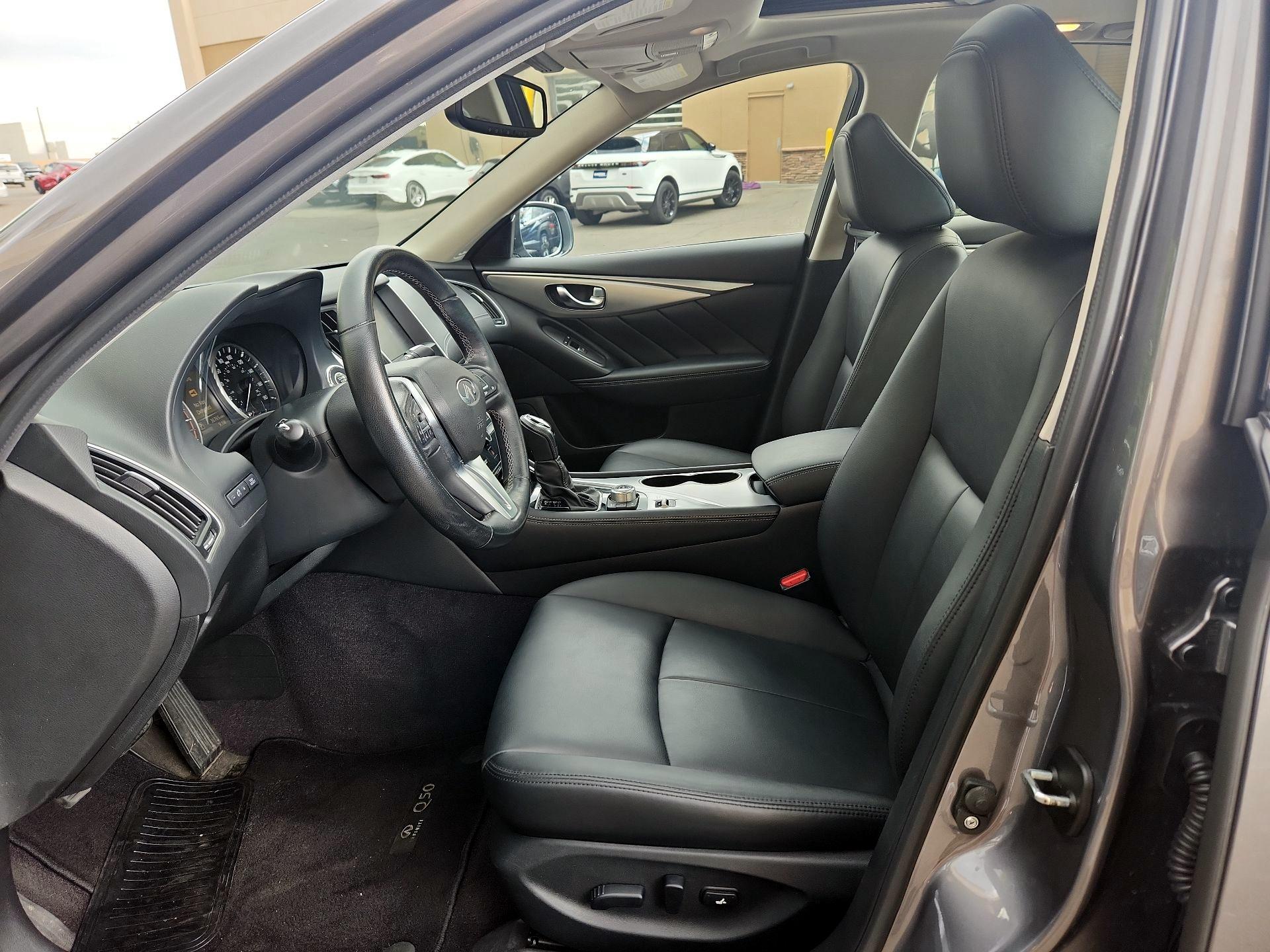 Thumbnail: 2019 INFINITI Q50 - 9