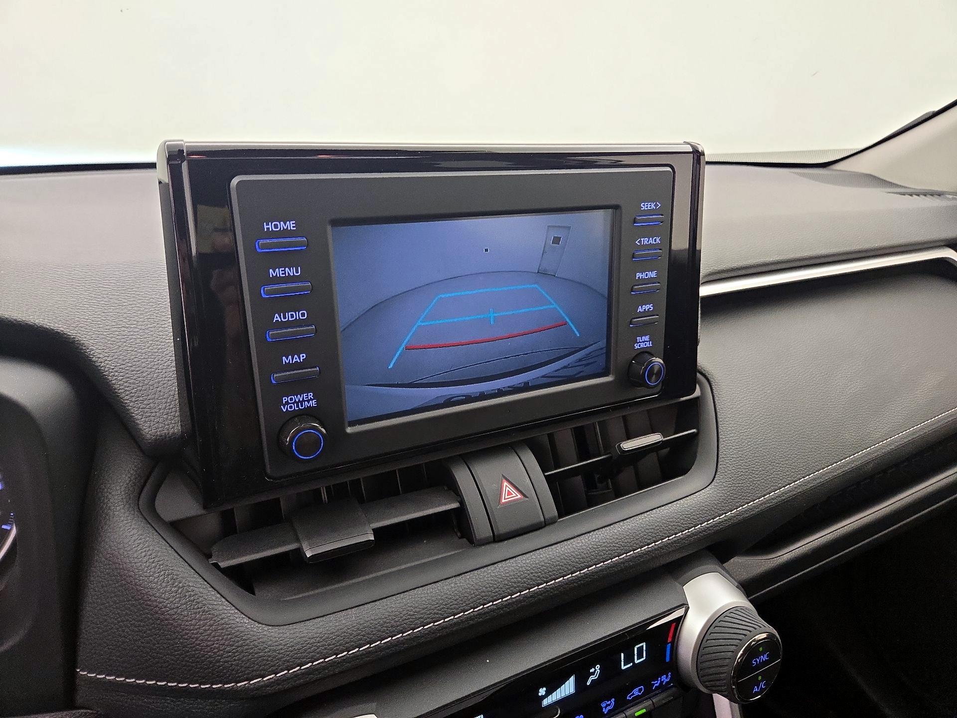Thumbnail: 2019 Toyota RAV4 - 13