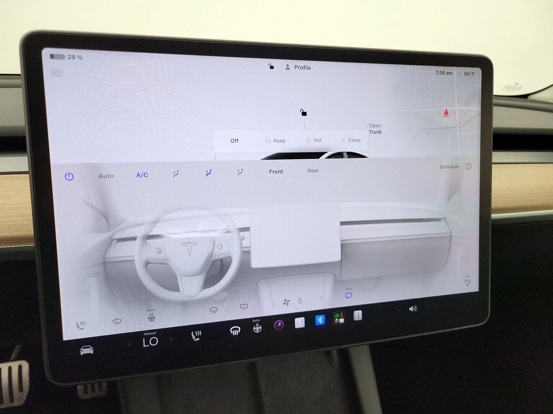 Thumbnail: 2023 Tesla Model 3 - 16