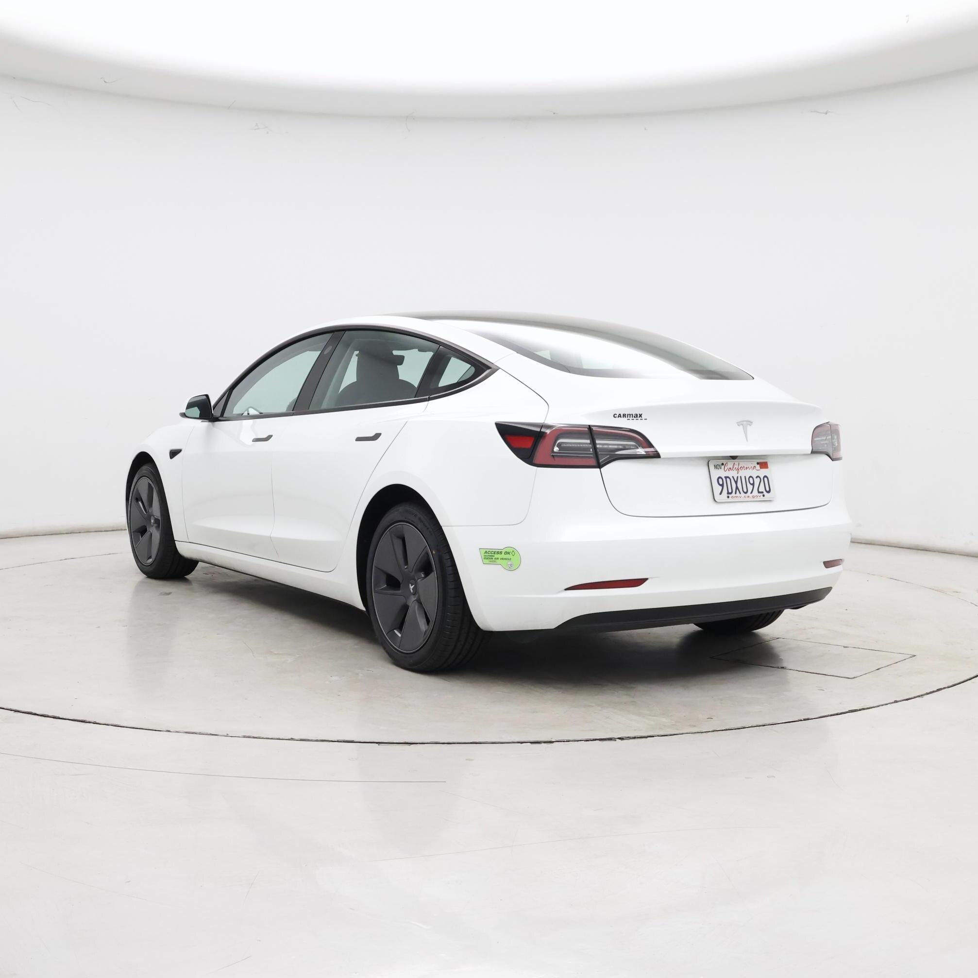 Thumbnail: 2023 Tesla Model 3 - 2