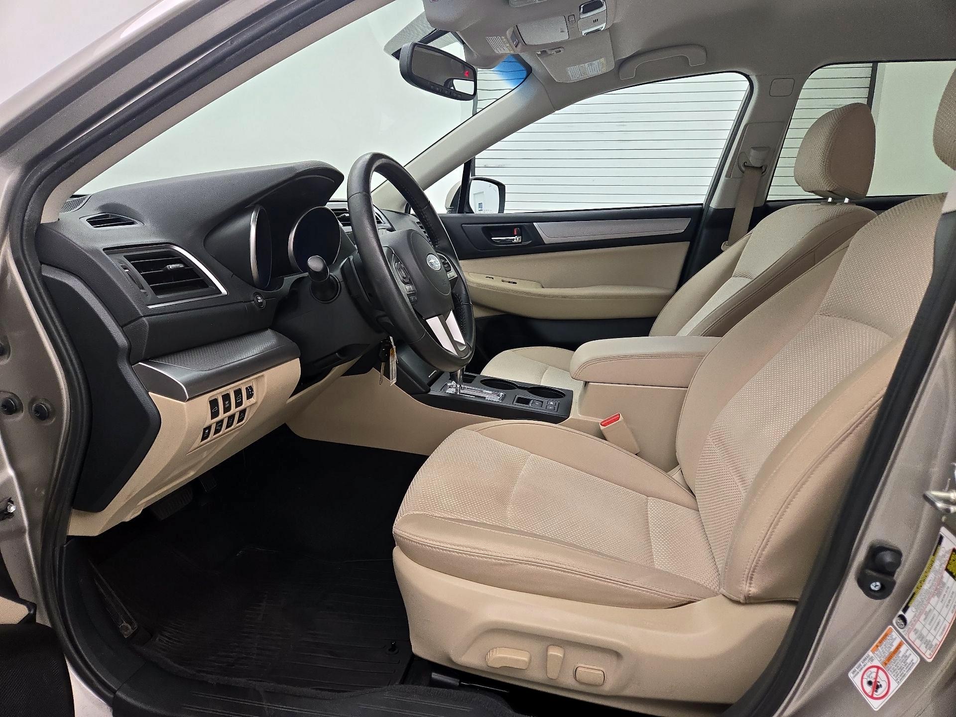Thumbnail: 2015 Subaru Outback - 11