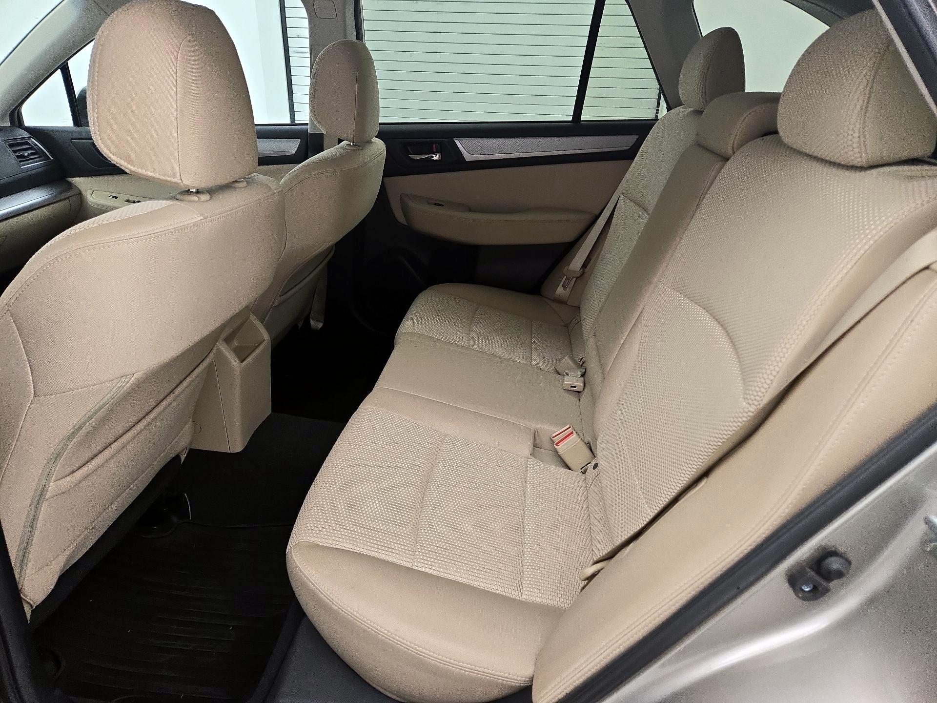 Thumbnail: 2015 Subaru Outback - 18