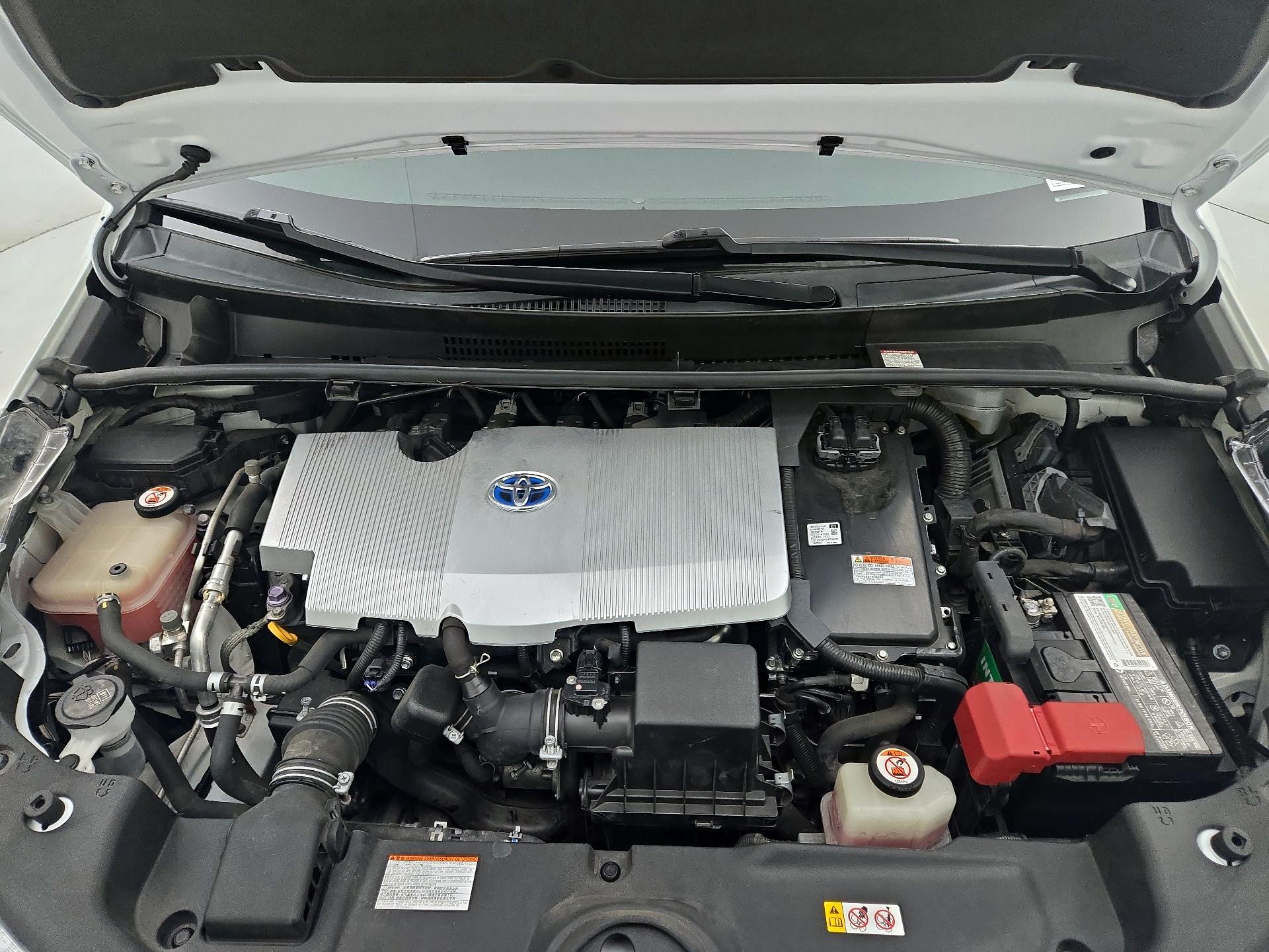 Thumbnail: 2019 Toyota Prius - 19
