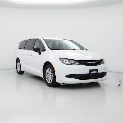 2024 Chrysler Voyager LX