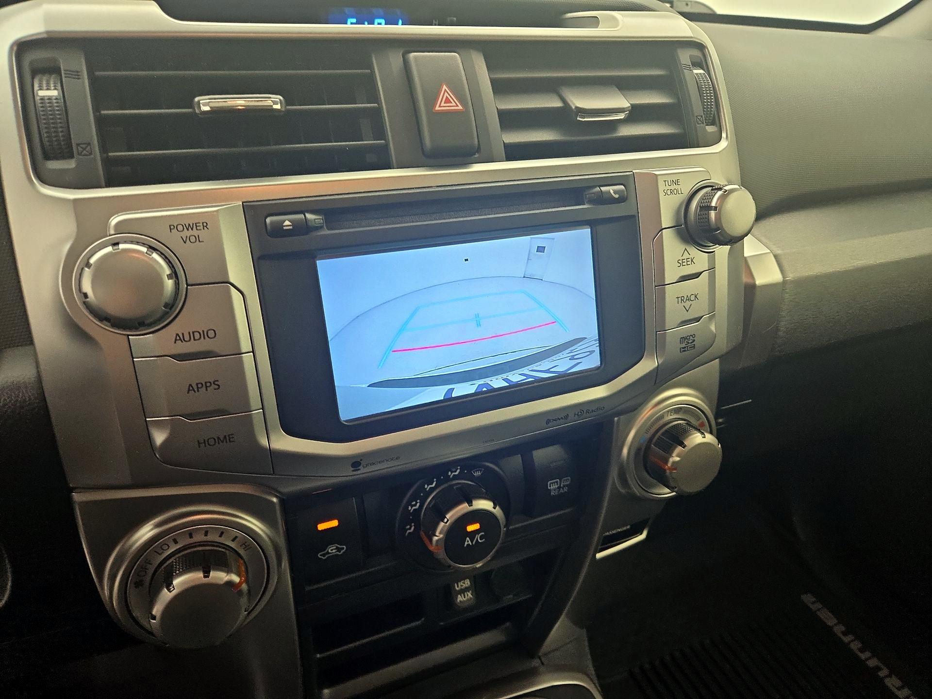 Thumbnail: 2016 Toyota 4Runner - 14