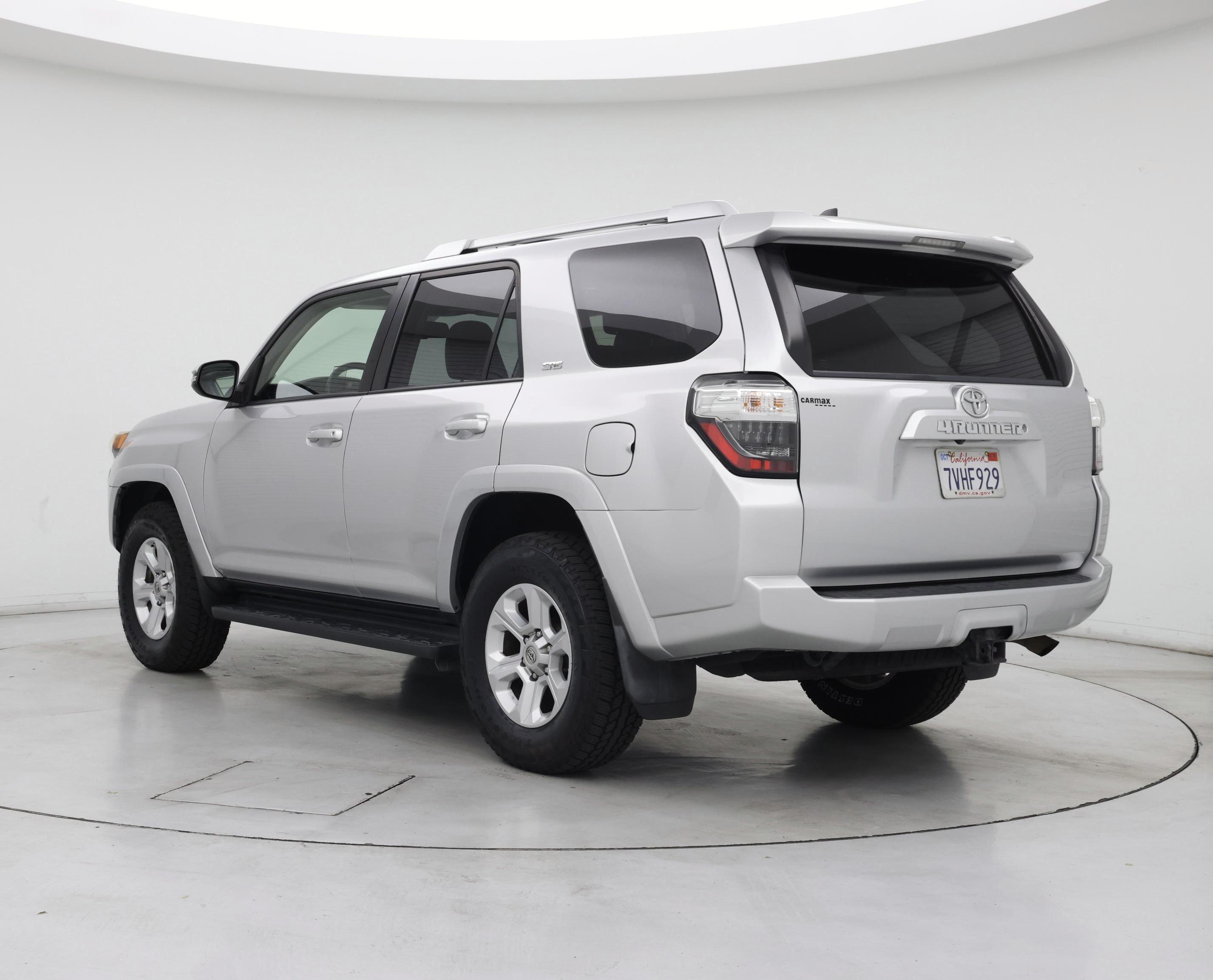 Thumbnail: 2016 Toyota 4Runner - 2