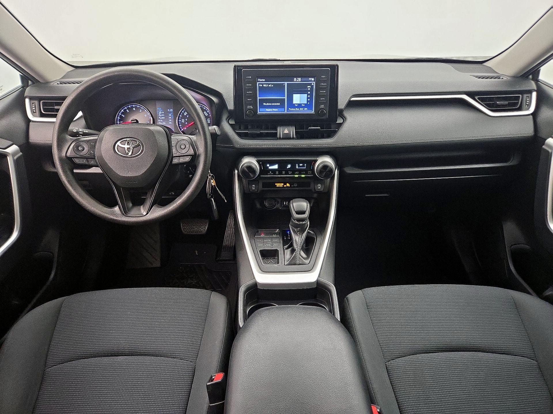 Thumbnail: 2019 Toyota RAV4 - 9