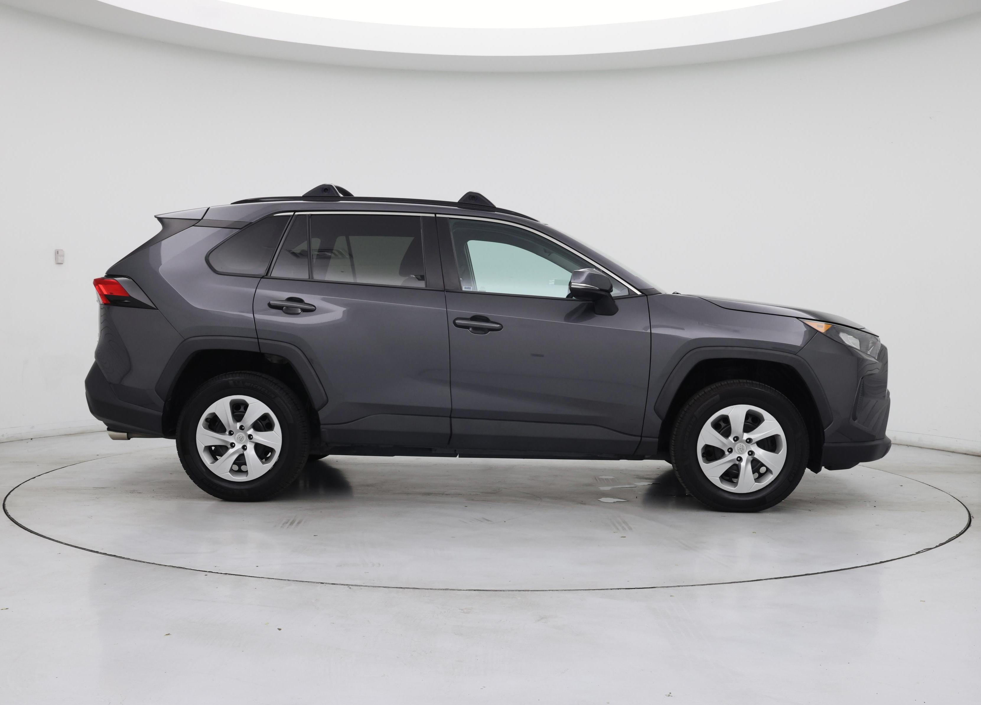 Thumbnail: 2019 Toyota RAV4 - 7
