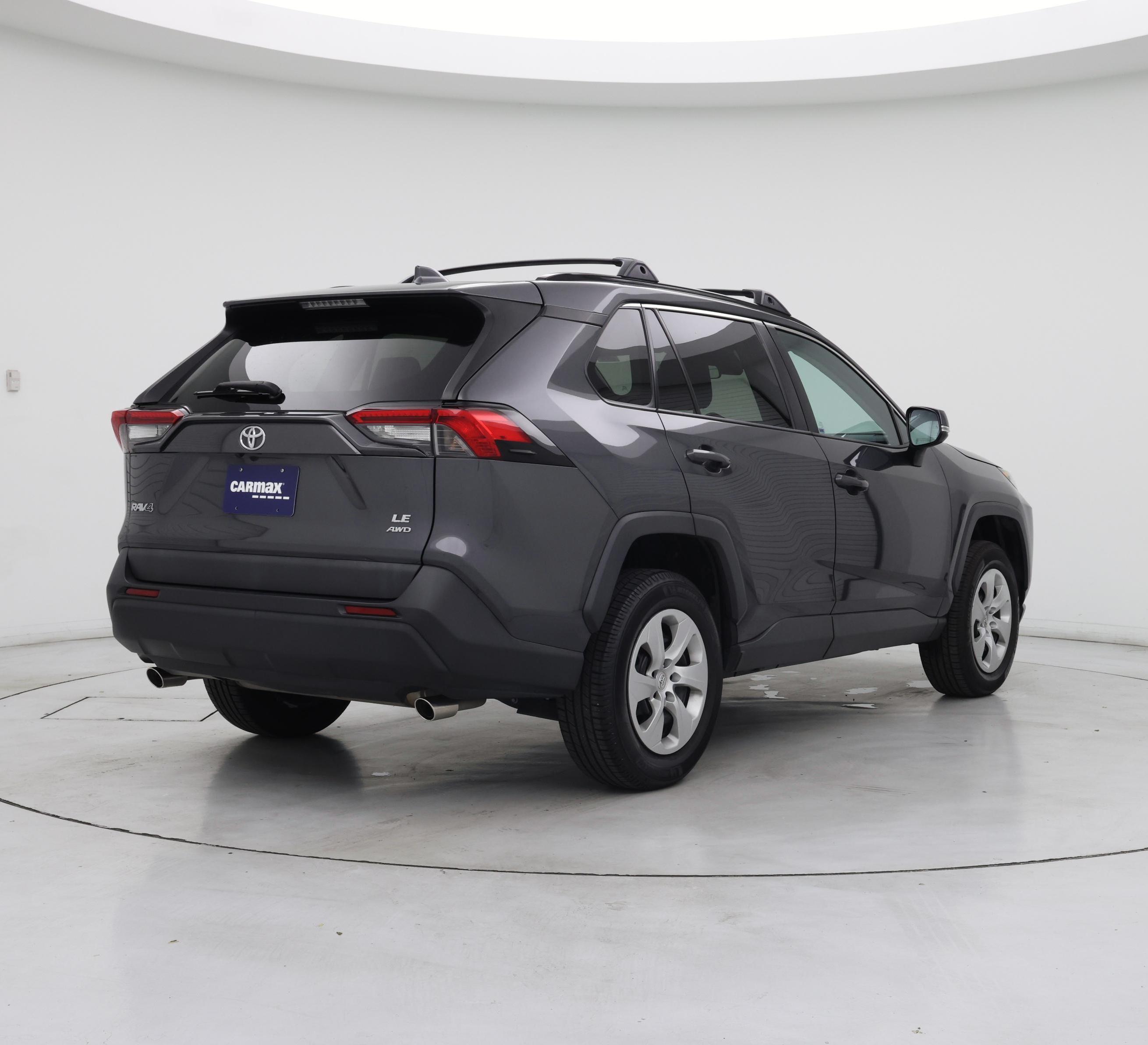 Thumbnail: 2019 Toyota RAV4 - 8
