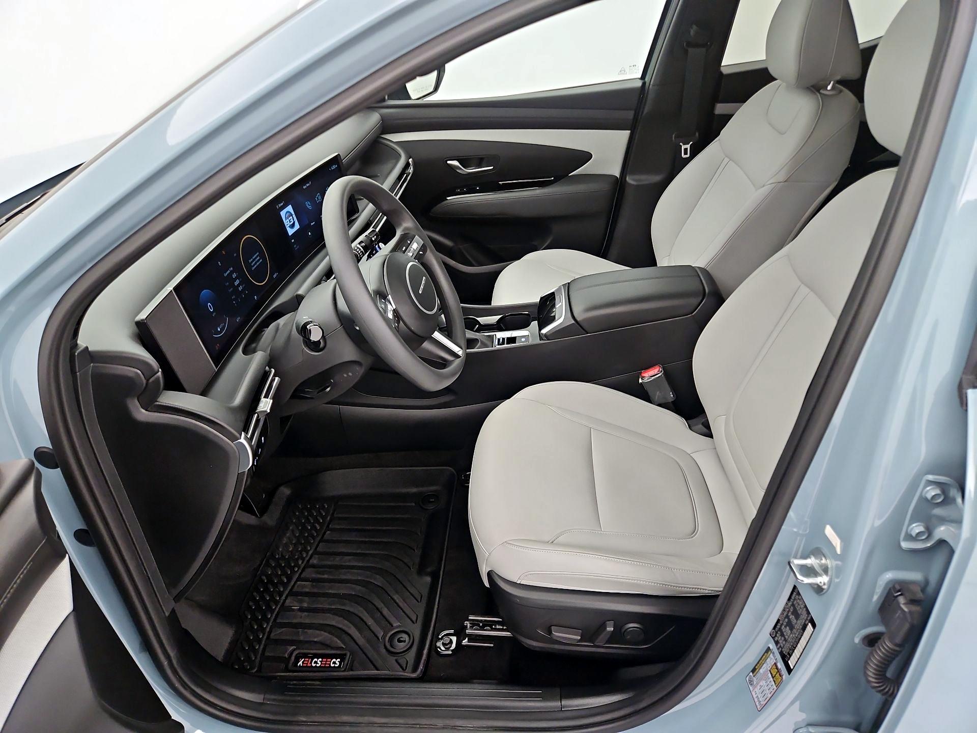 Thumbnail: 2025 Hyundai Santa Cruz - 11