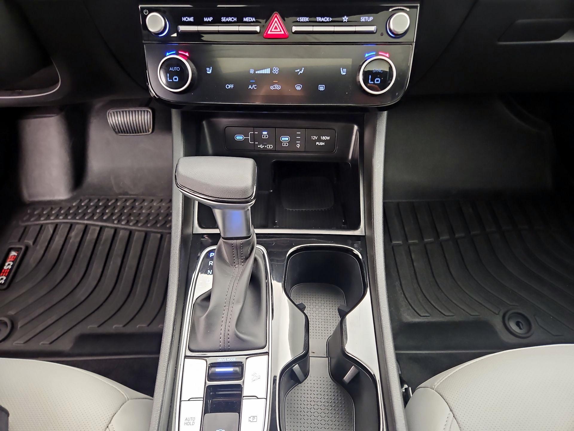 Thumbnail: 2025 Hyundai Santa Cruz - 17