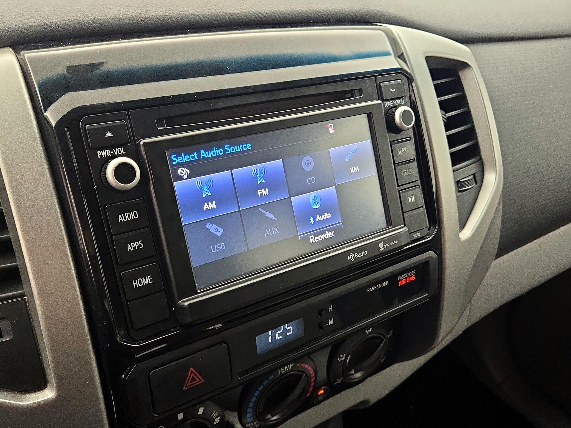 Thumbnail: 2014 Toyota Tacoma - 14