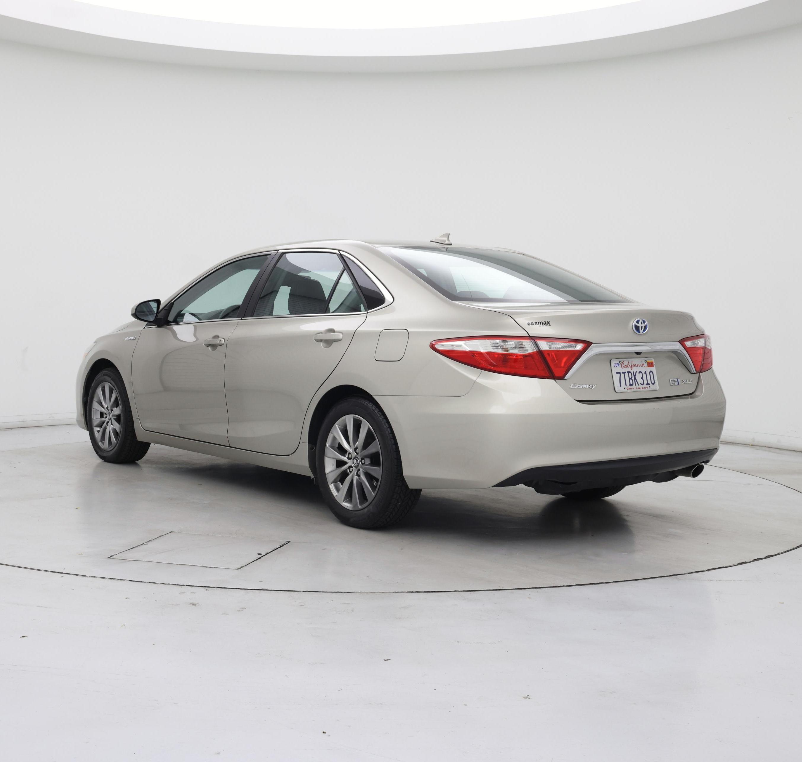 Thumbnail: 2016 Toyota Camry - 2