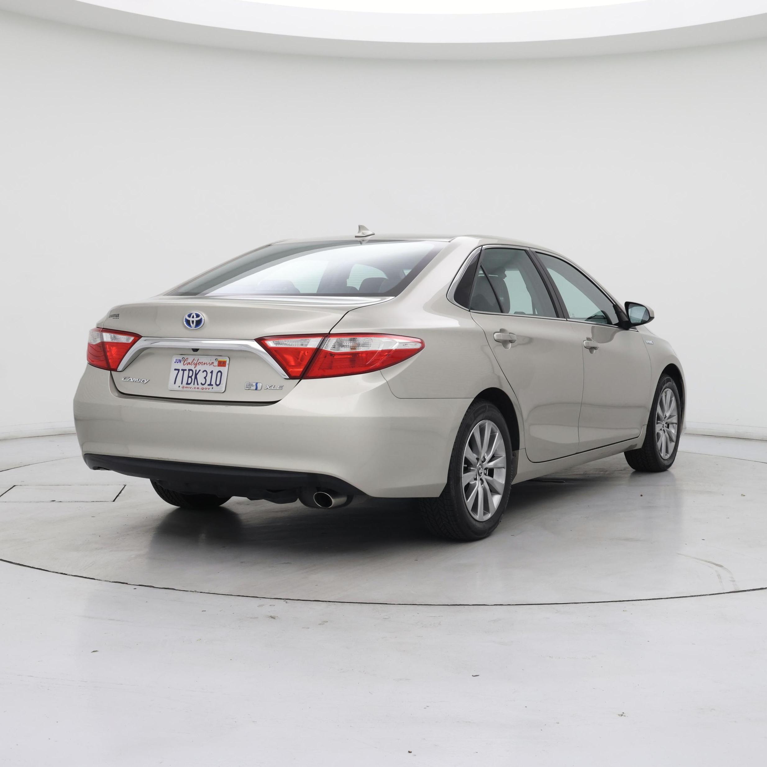 Thumbnail: 2016 Toyota Camry - 8