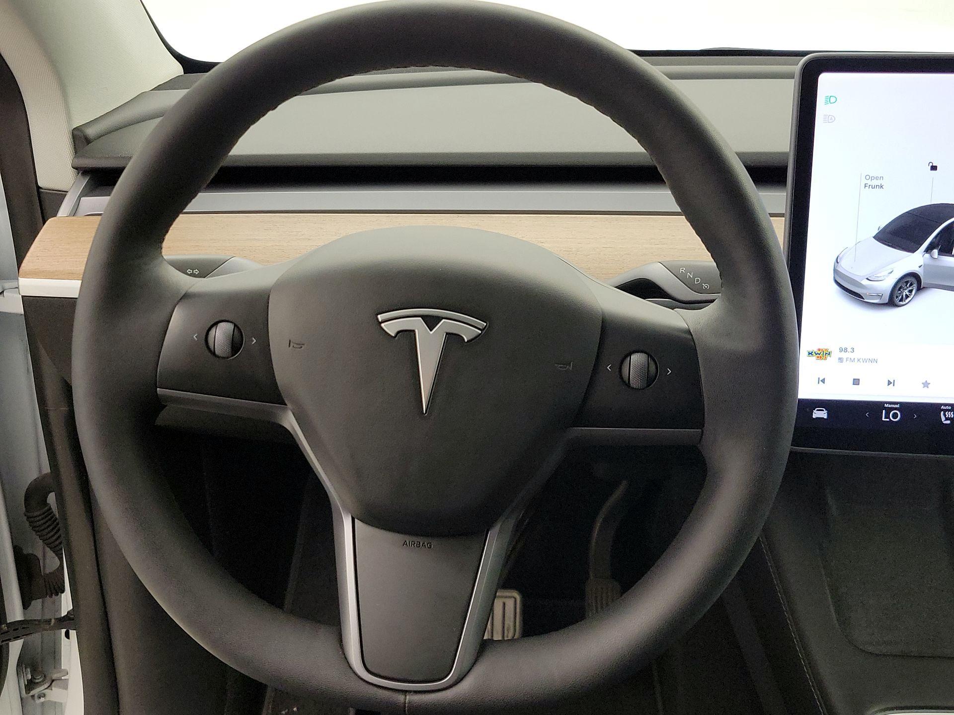 Thumbnail: 2021 Tesla Model Y - 10