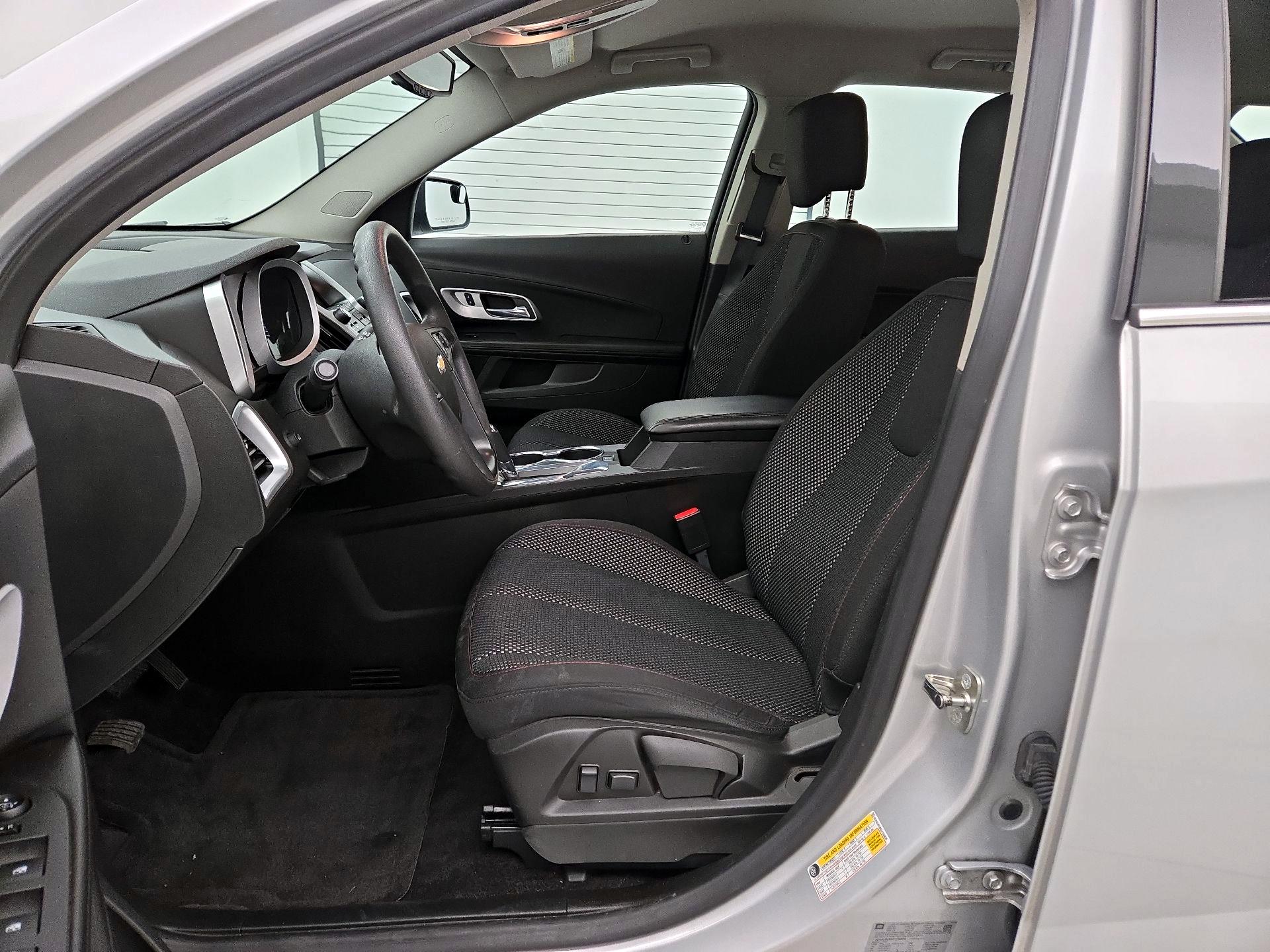 Thumbnail: 2016 Chevrolet Equinox - 11