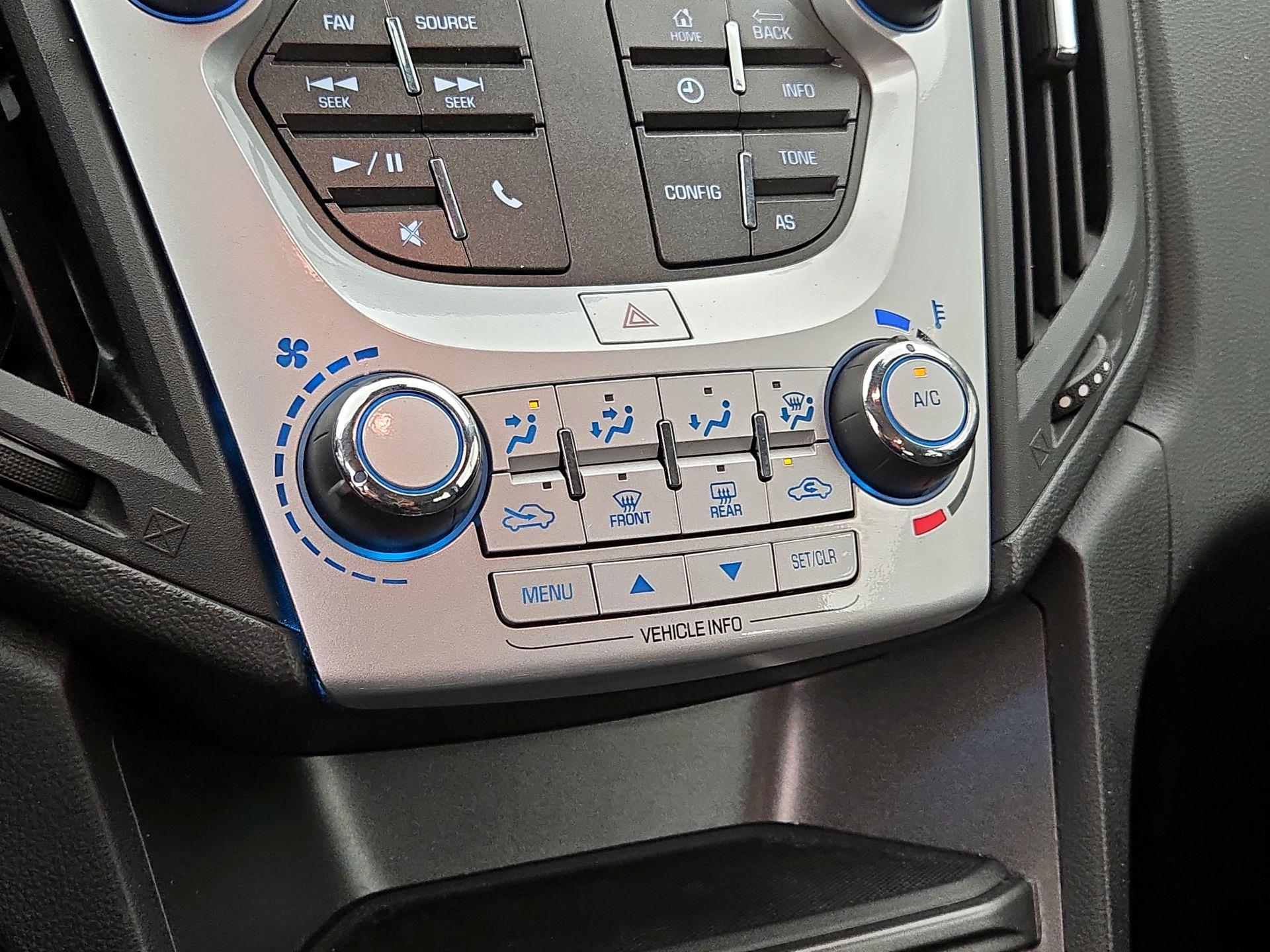 Thumbnail: 2016 Chevrolet Equinox - 15