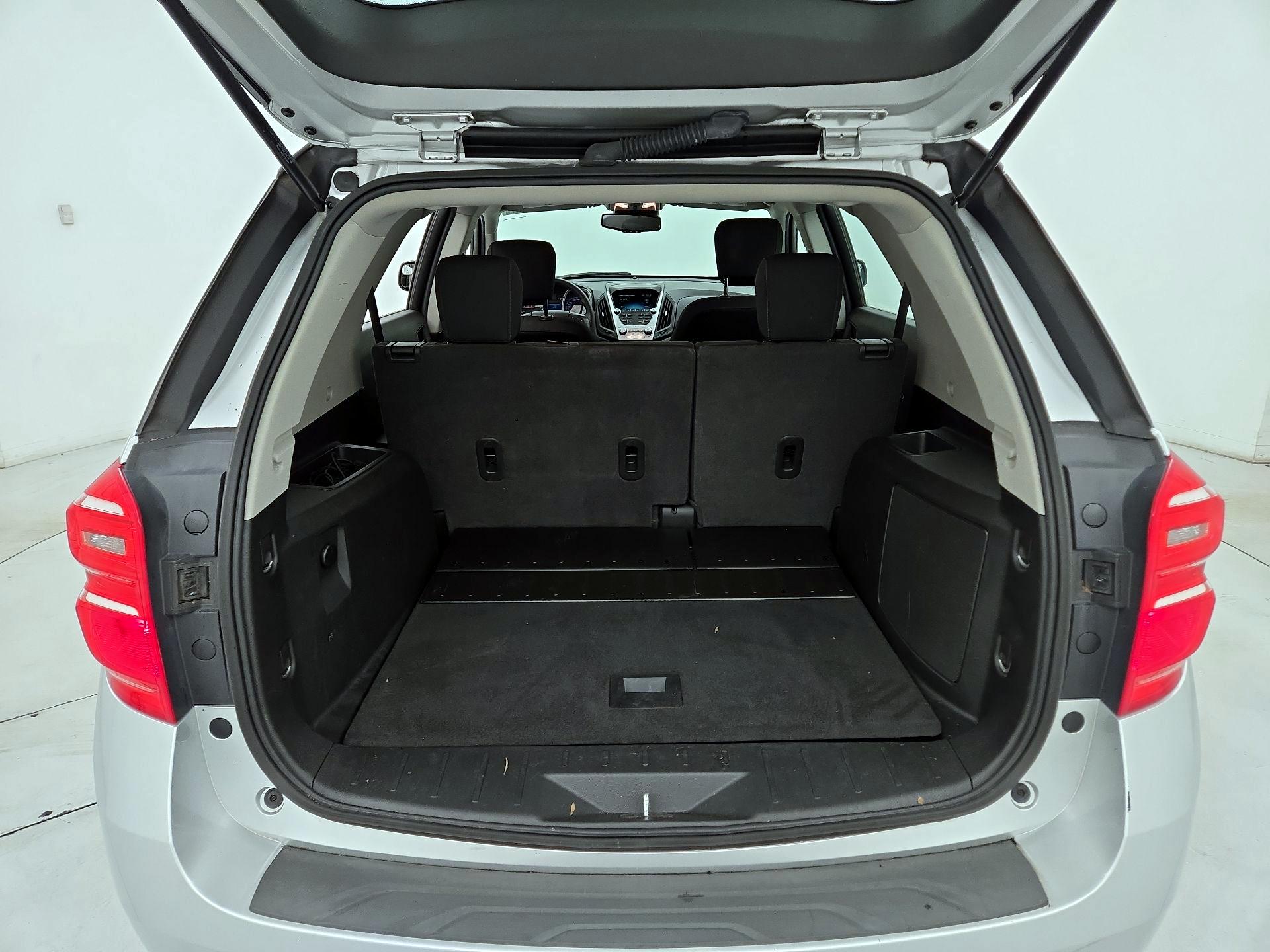 Thumbnail: 2016 Chevrolet Equinox - 19