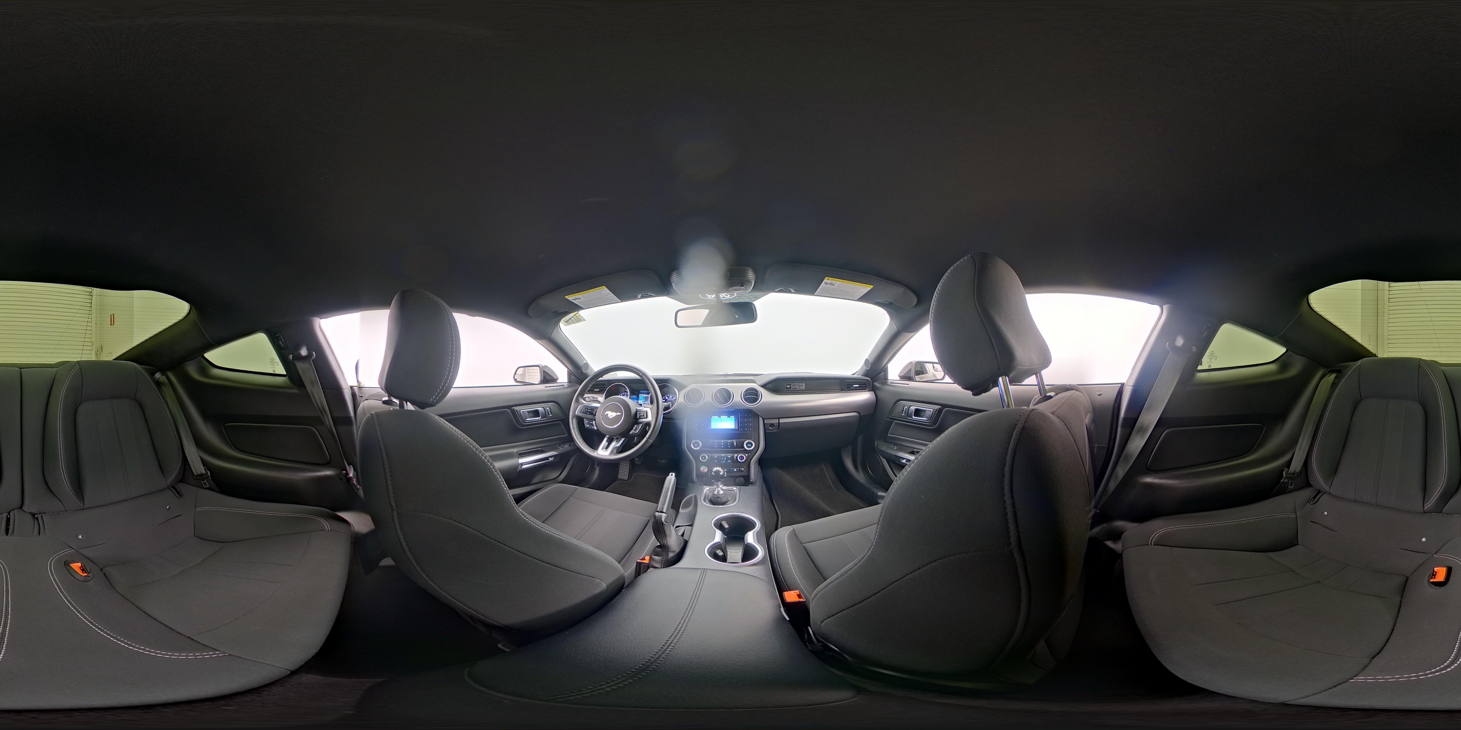 2020 Ford Mustang GT - Photo 25
