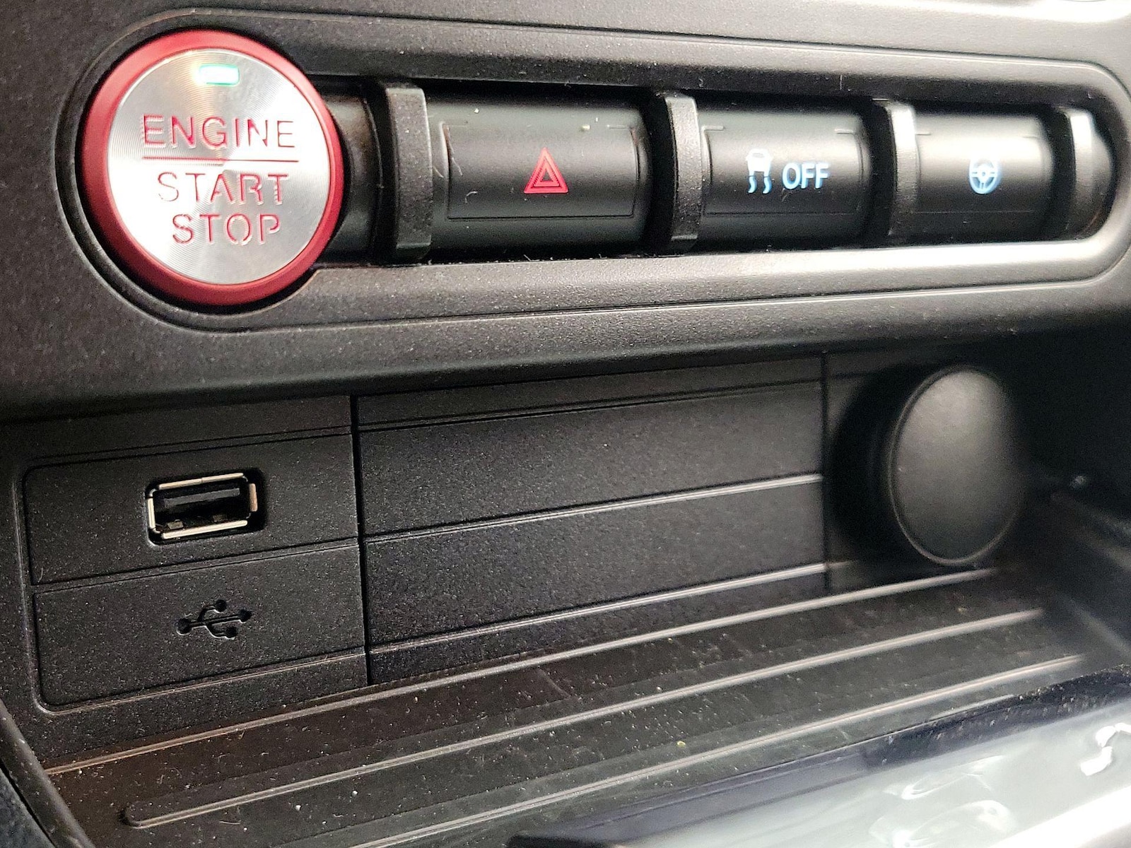 2020 Ford Mustang GT - Photo 19