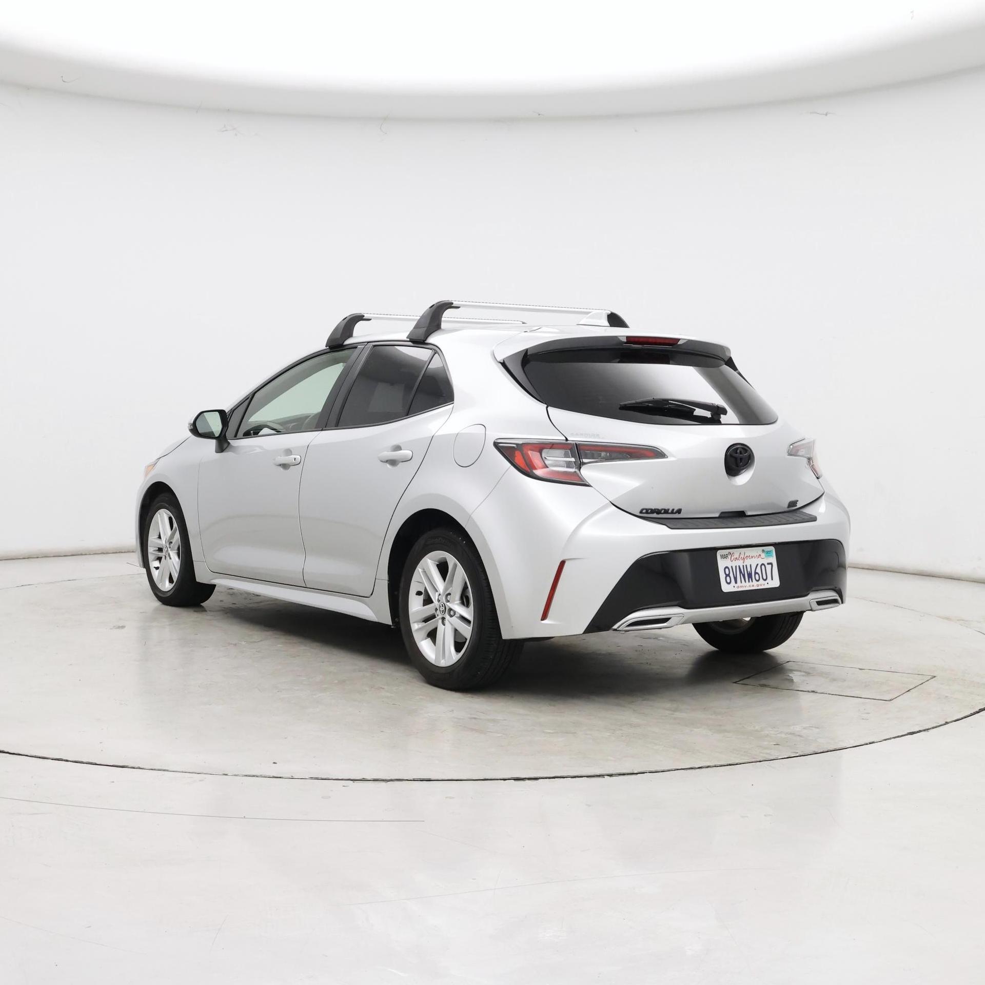 Thumbnail: 2021 Toyota Corolla - 2