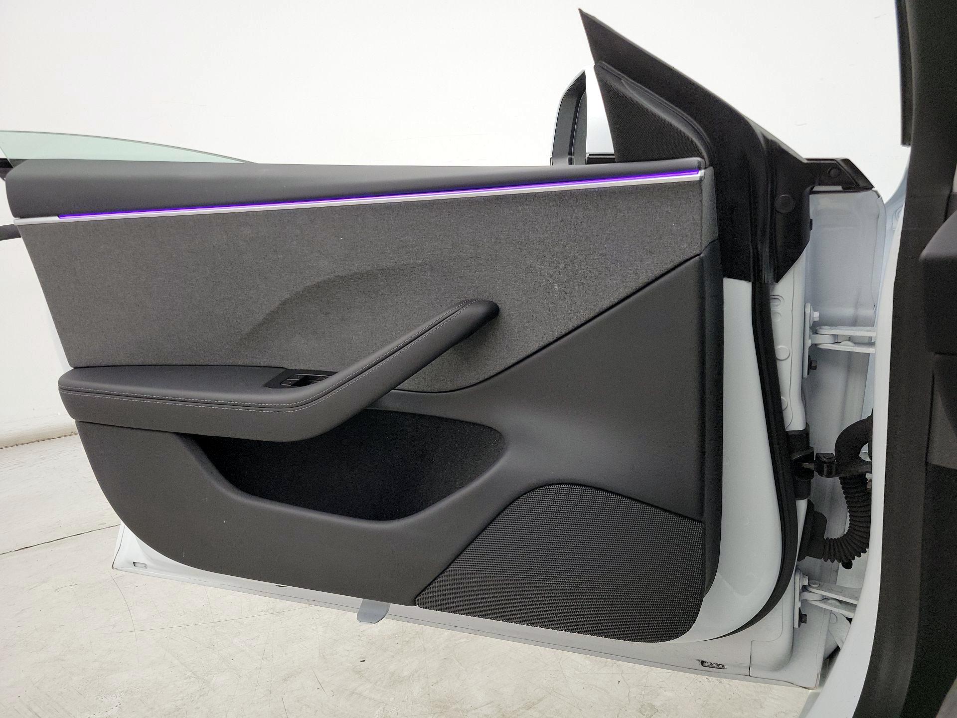 Thumbnail: 2024 Tesla Model 3 - 12