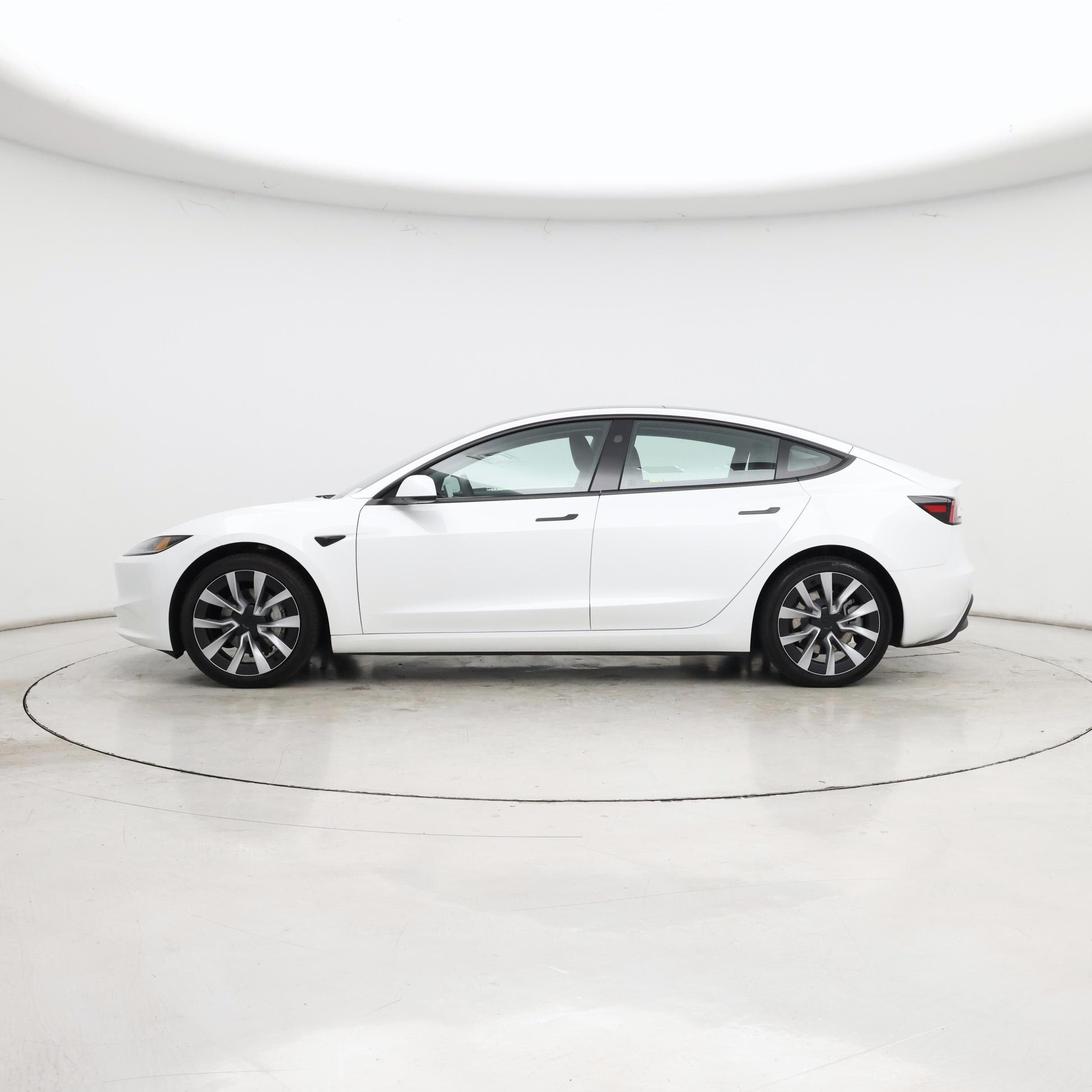 Thumbnail: 2024 Tesla Model 3 - 3