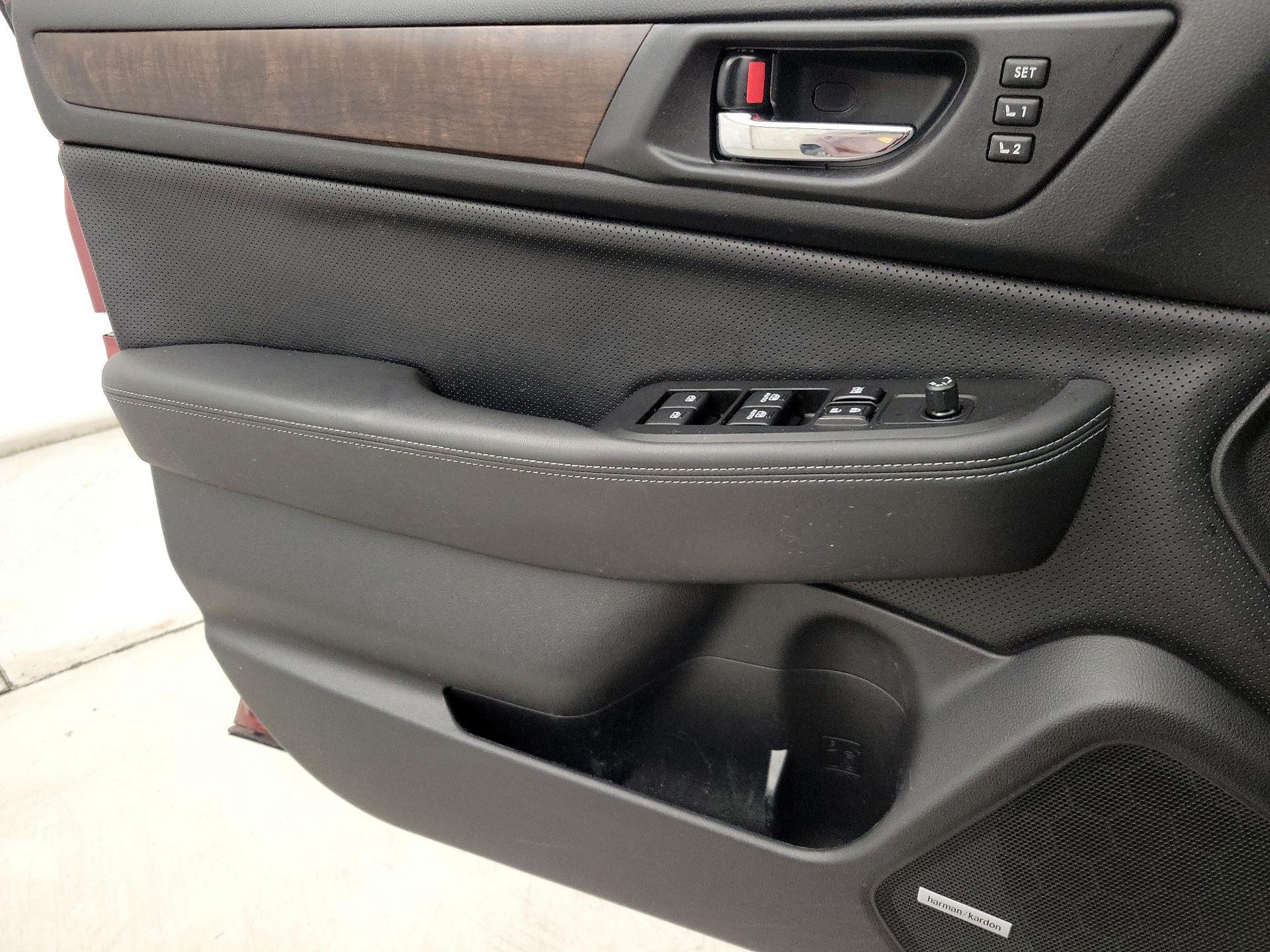 Thumbnail: 2015 Subaru Outback - 12
