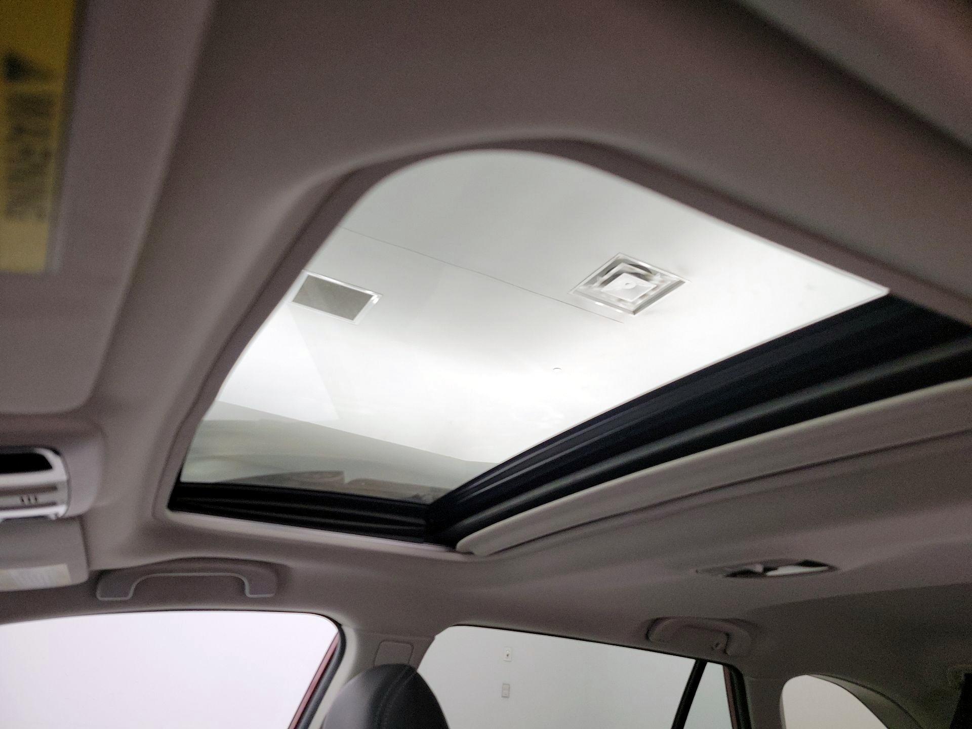 Thumbnail: 2015 Subaru Outback - 20