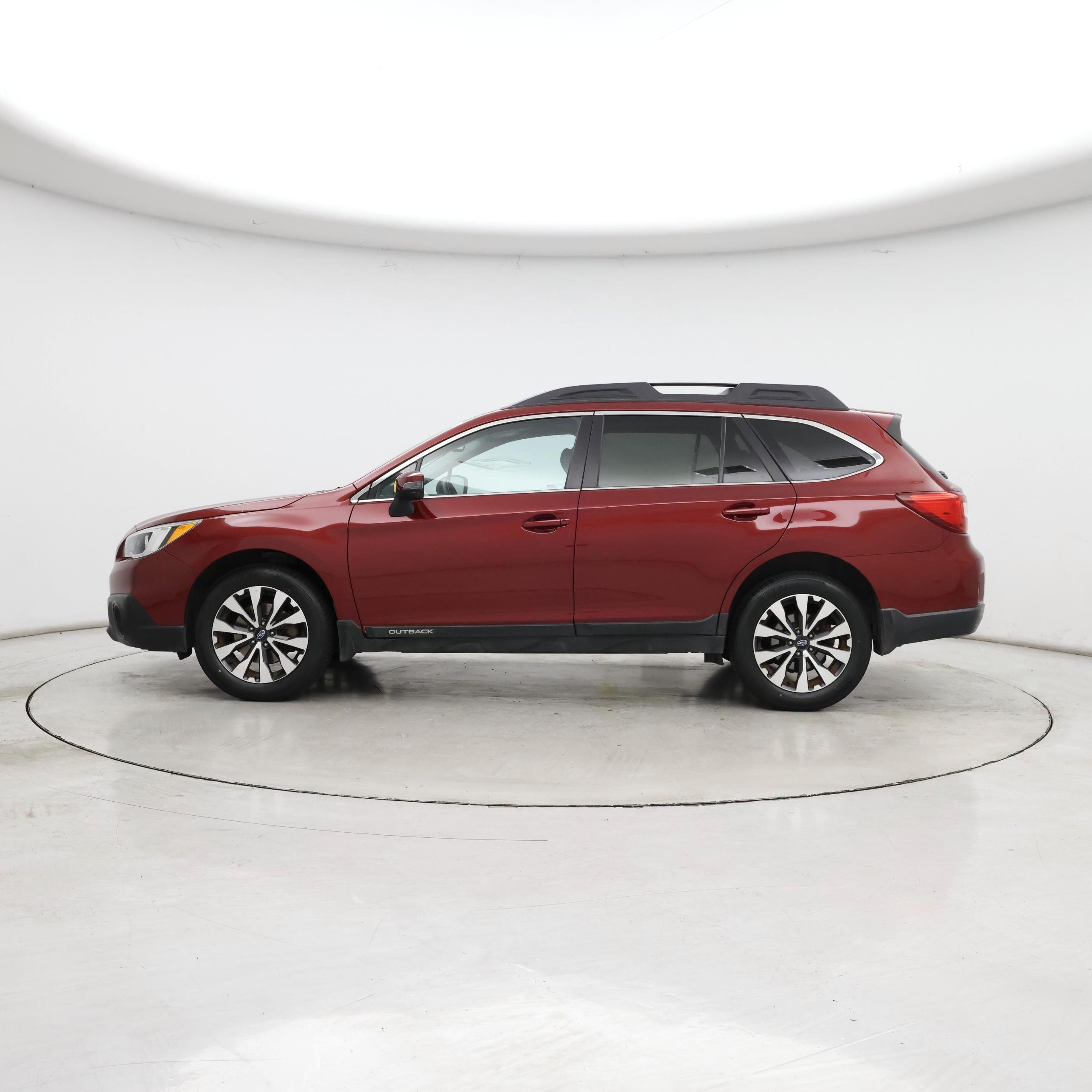 Thumbnail: 2015 Subaru Outback - 3