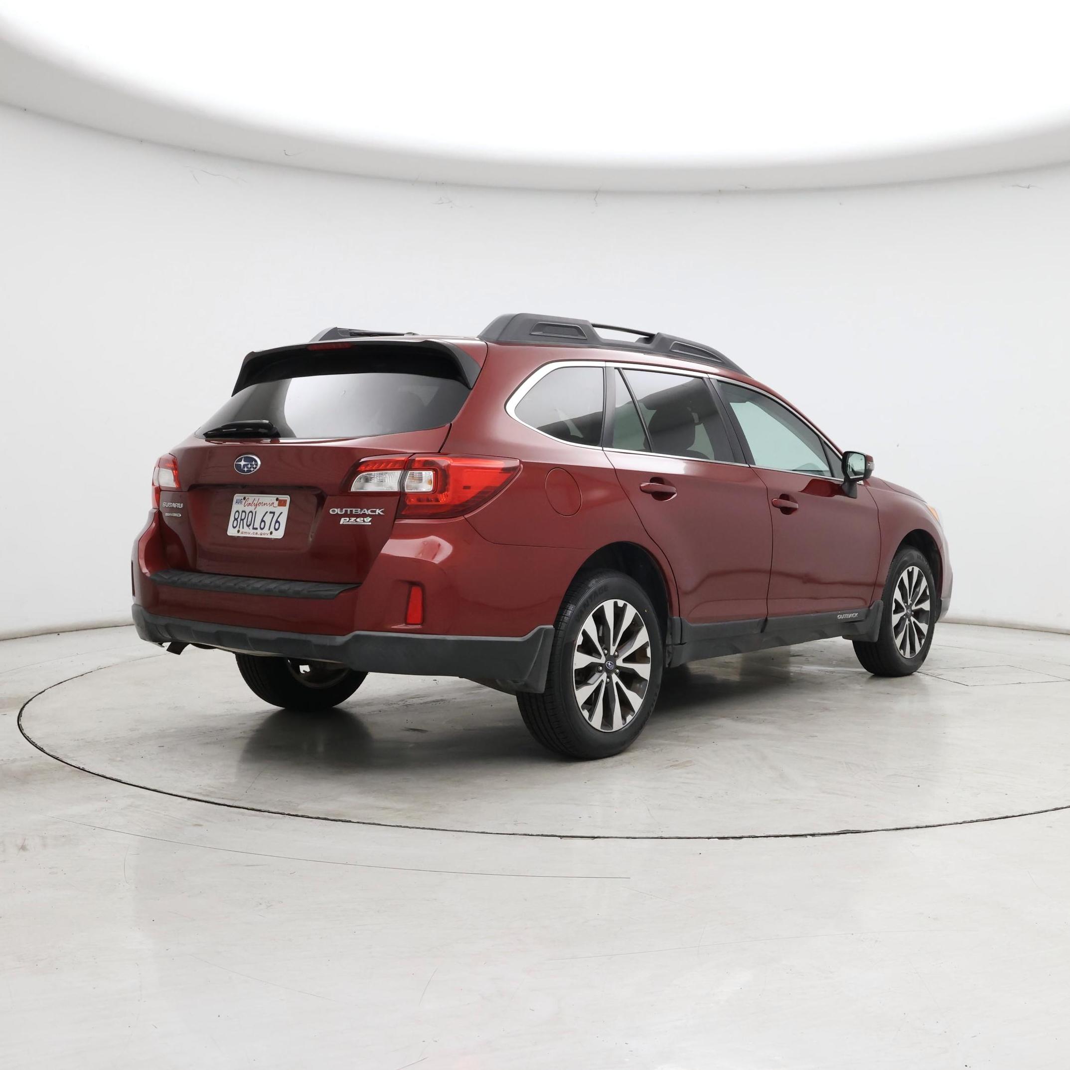 Thumbnail: 2015 Subaru Outback - 8
