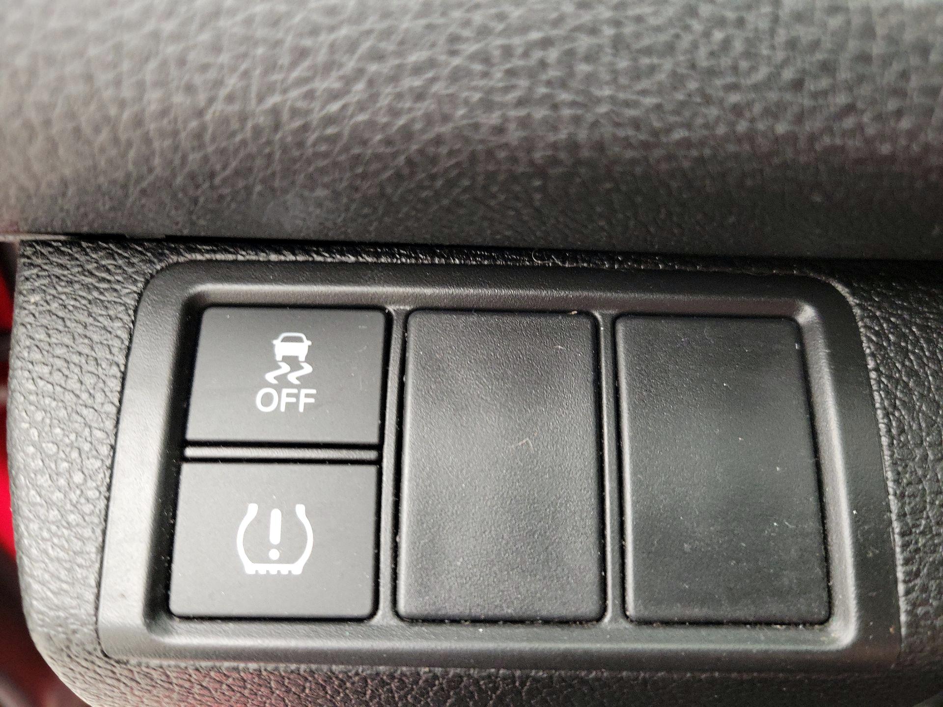 Thumbnail: 2016 Honda Civic - 13