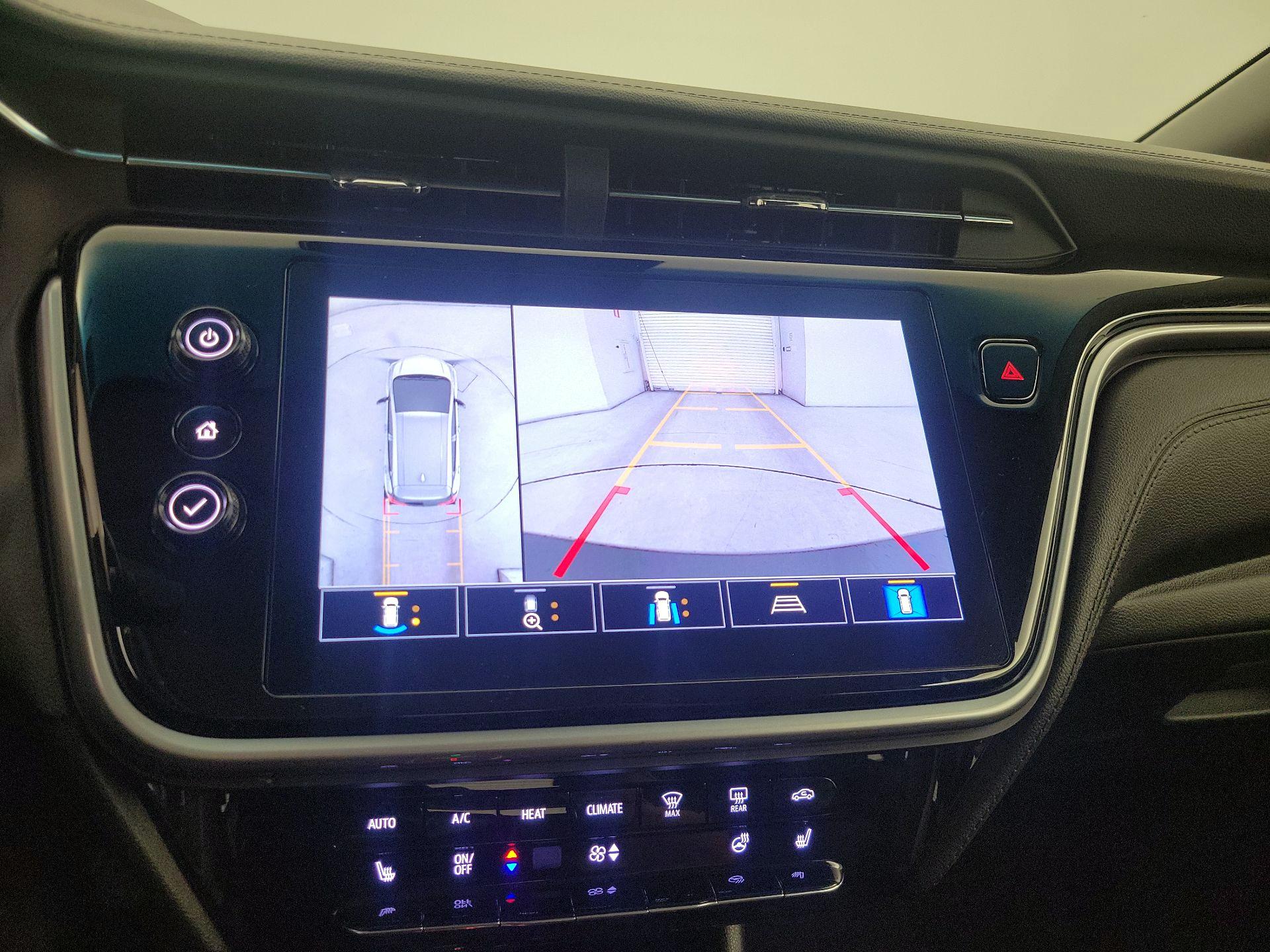 Thumbnail: 2022 Chevrolet Bolt EV - 15