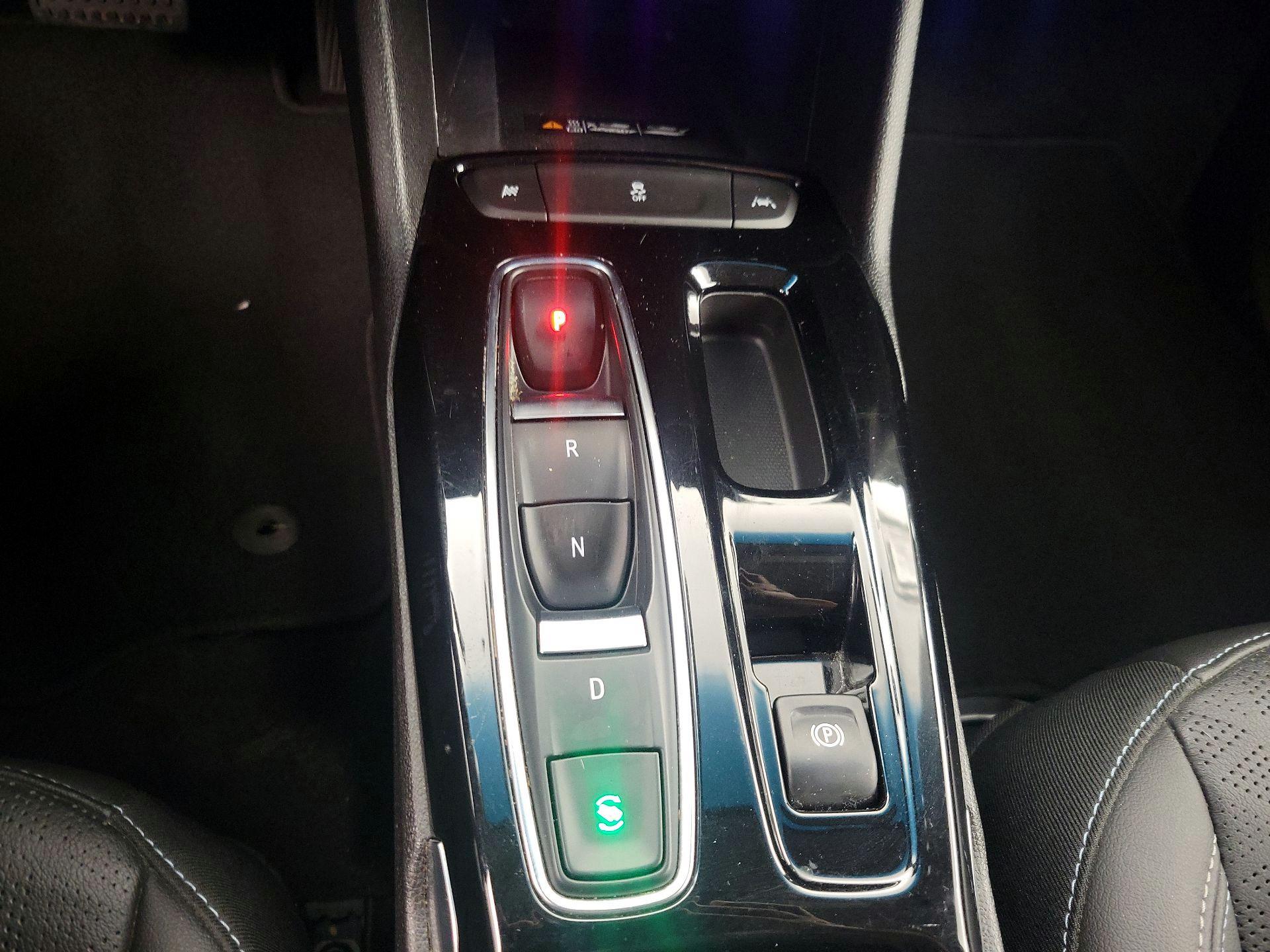 Thumbnail: 2022 Chevrolet Bolt EV - 18