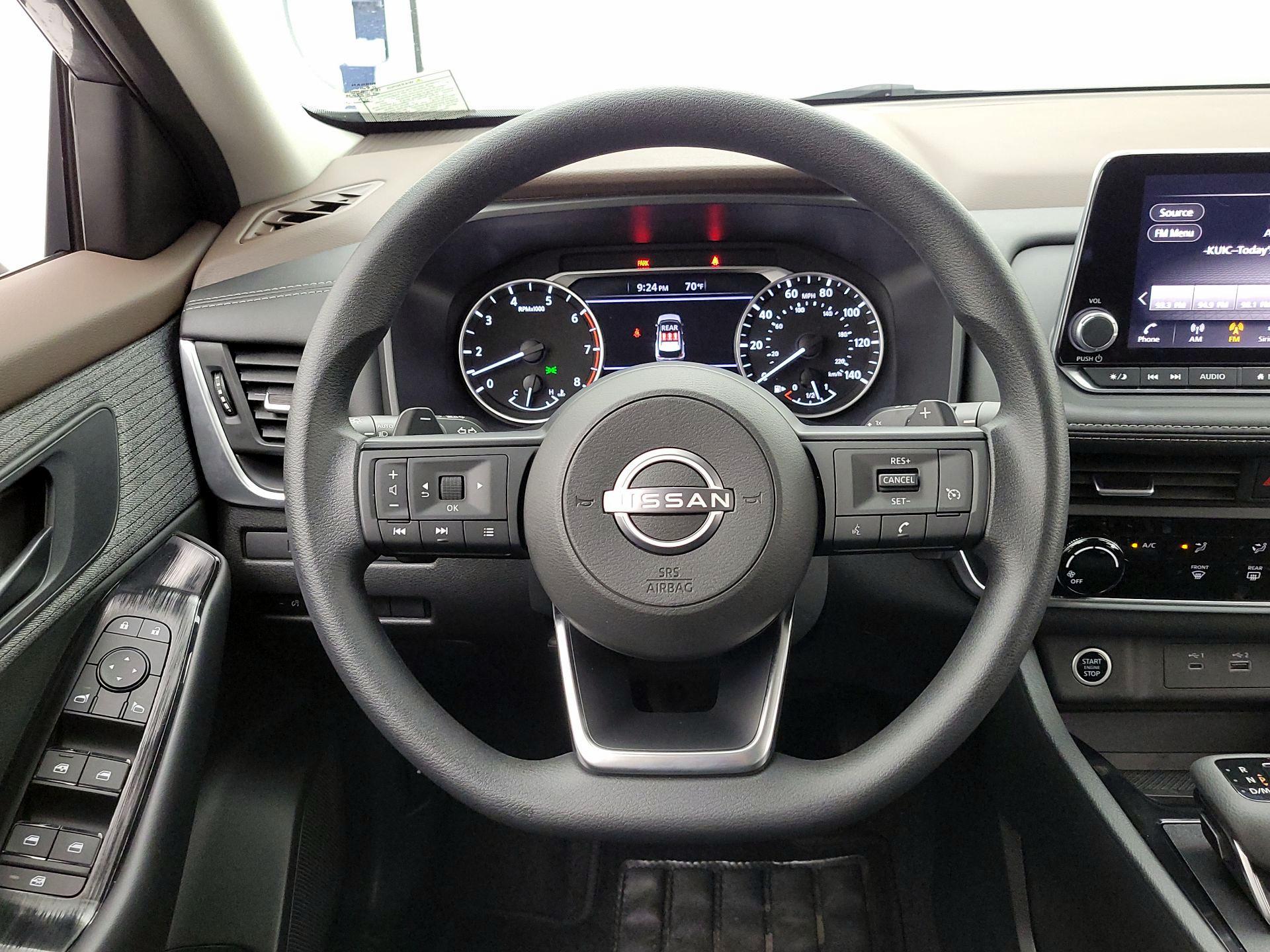 Thumbnail: 2023 Nissan Rogue - 10