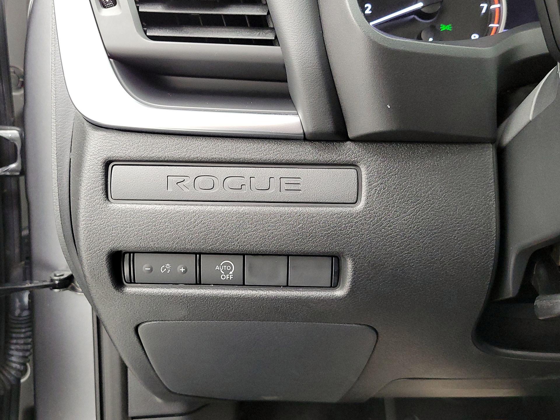 Thumbnail: 2023 Nissan Rogue - 13
