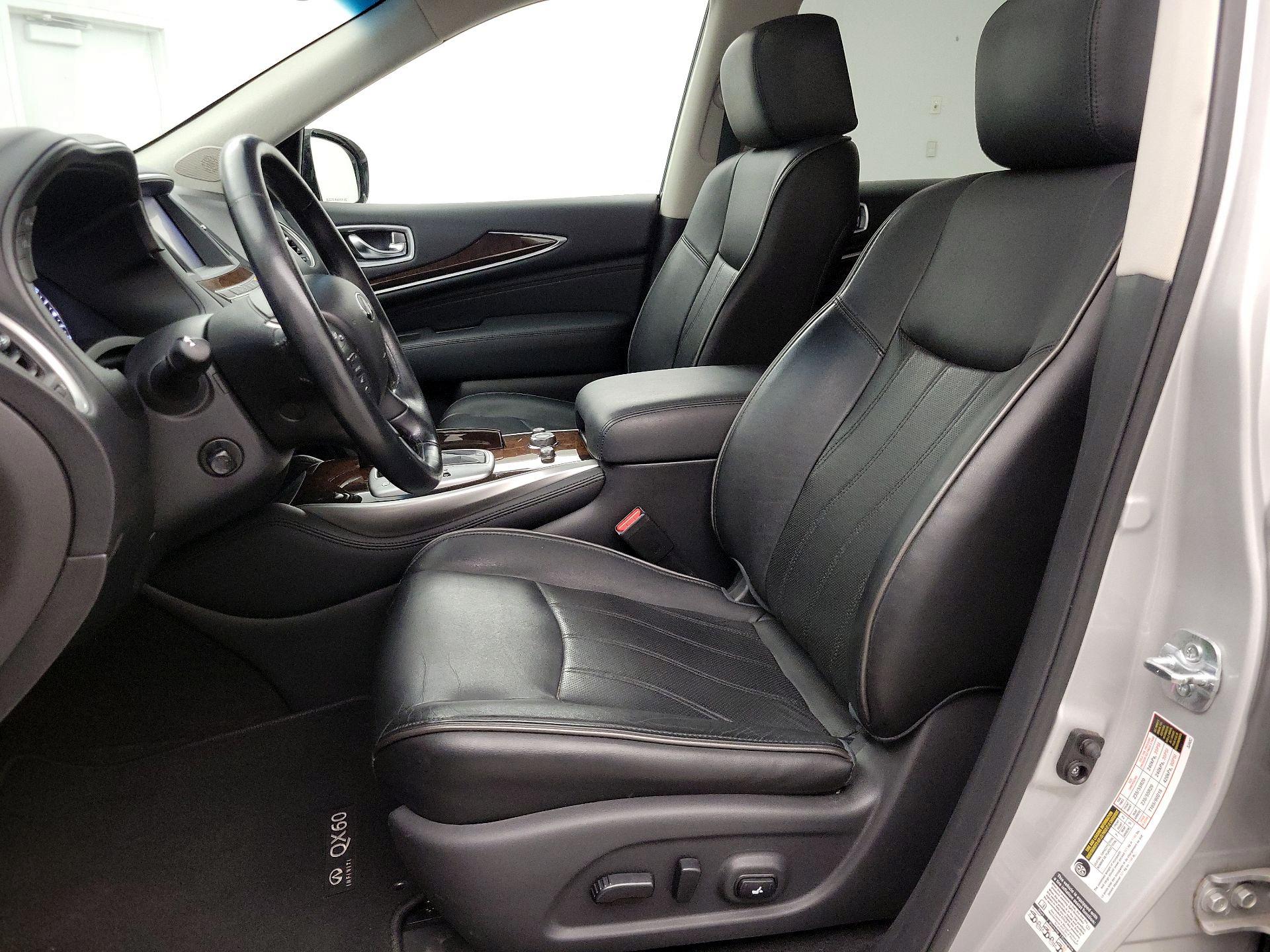 Thumbnail: 2015 INFINITI QX60 - 11