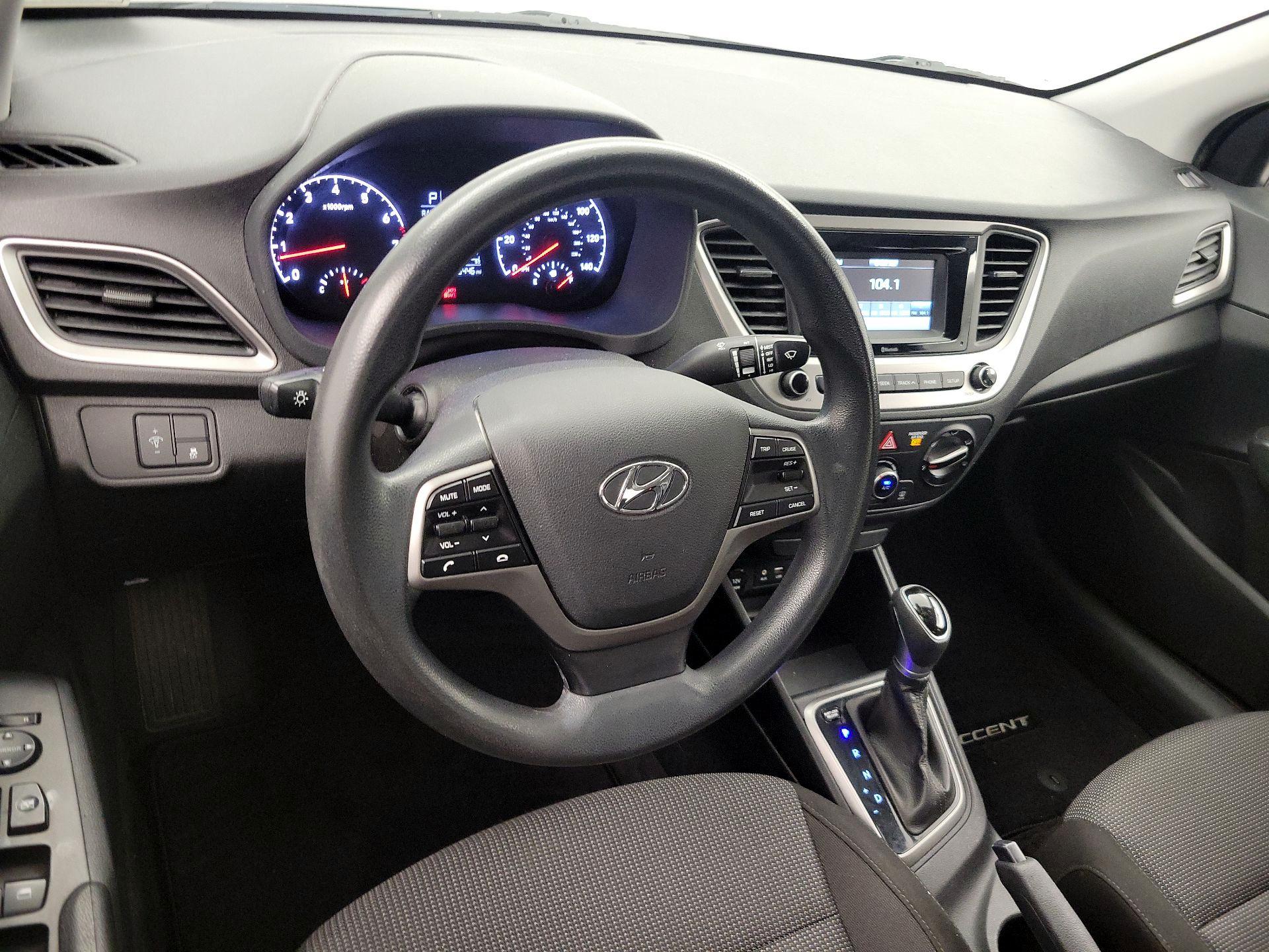 Thumbnail: 2019 Hyundai Accent - 9