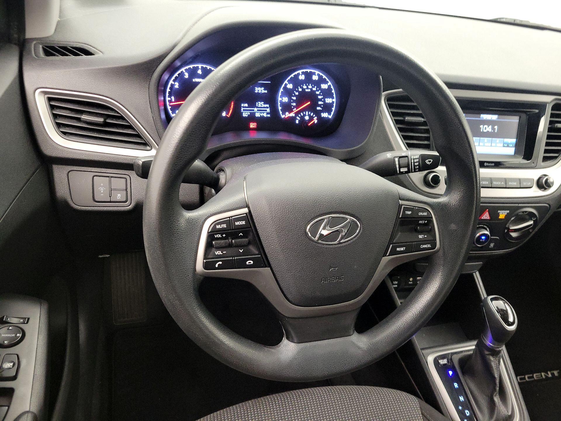 Thumbnail: 2019 Hyundai Accent - 10