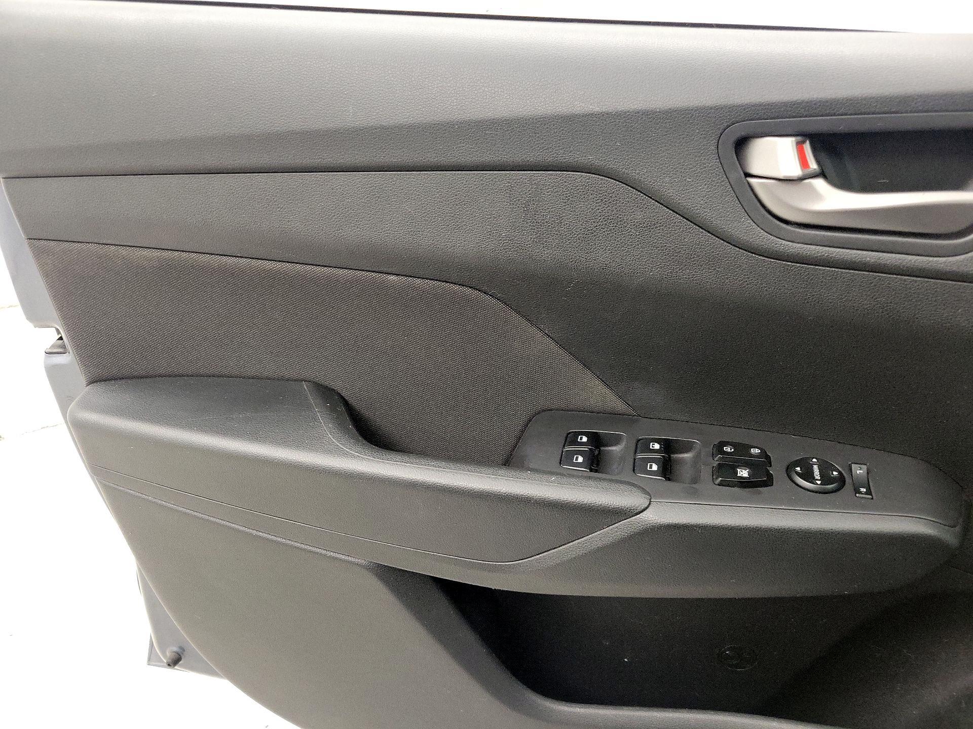 Thumbnail: 2019 Hyundai Accent - 12