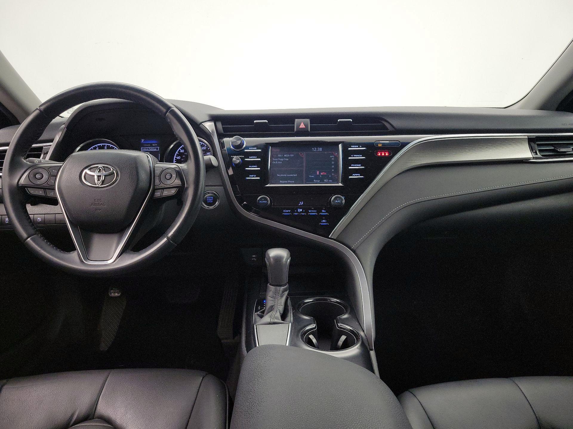 Thumbnail: 2018 Toyota Camry - 9