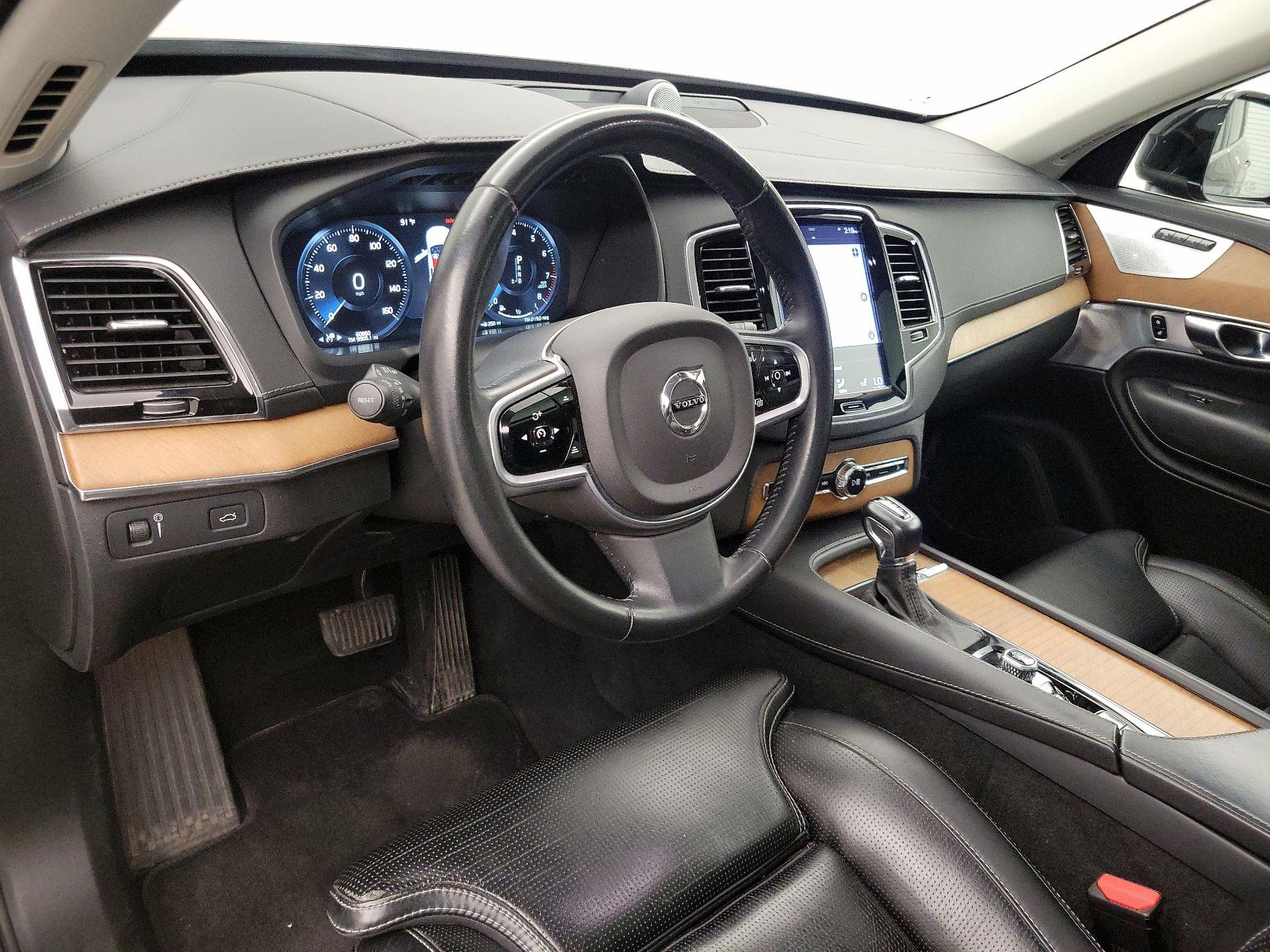 Thumbnail: 2018 Volvo XC90 - 9