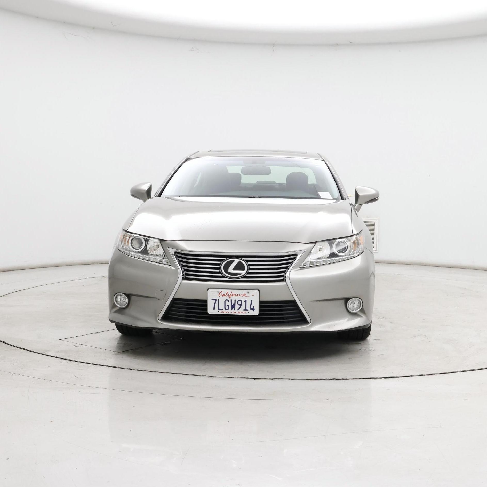 Thumbnail: 2015 Lexus ES - 5