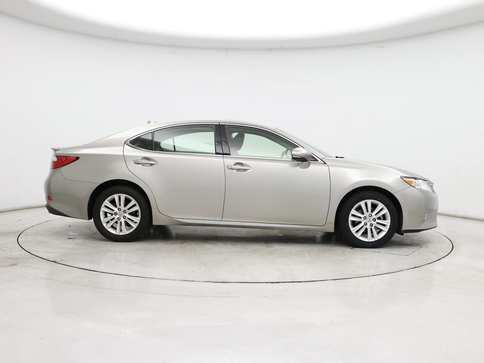 2015 Lexus ES 350 - Photo 8