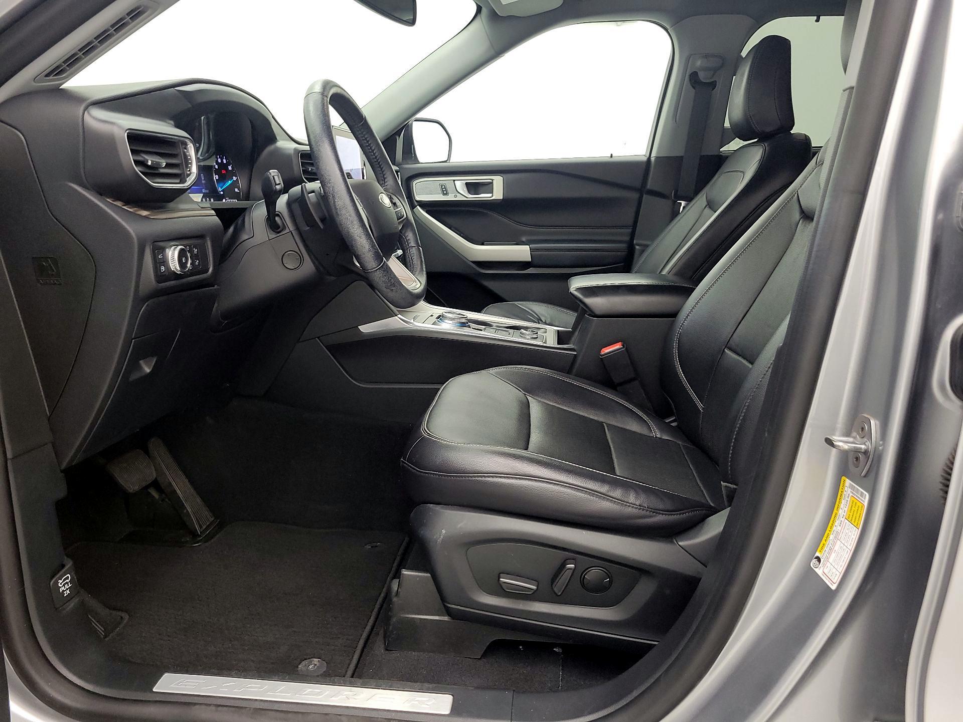 Thumbnail: 2021 Ford Explorer - 11