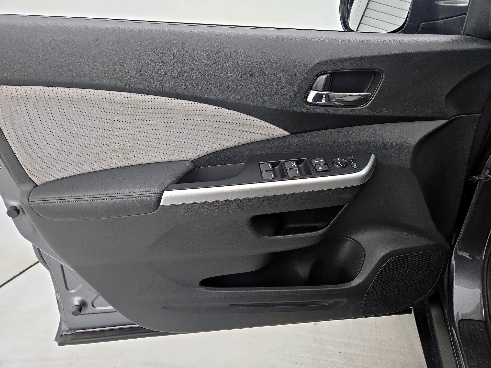 Thumbnail: 2016 Honda CR-V - 12