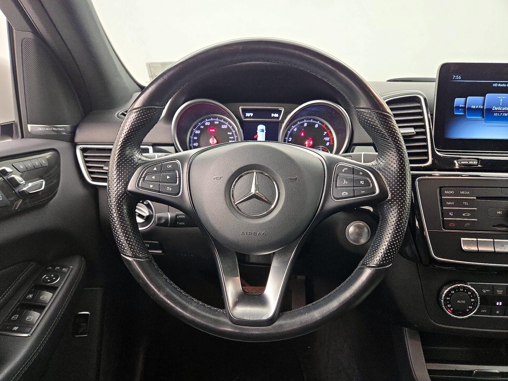Thumbnail: 2018 Mercedes-Benz GLE - 10