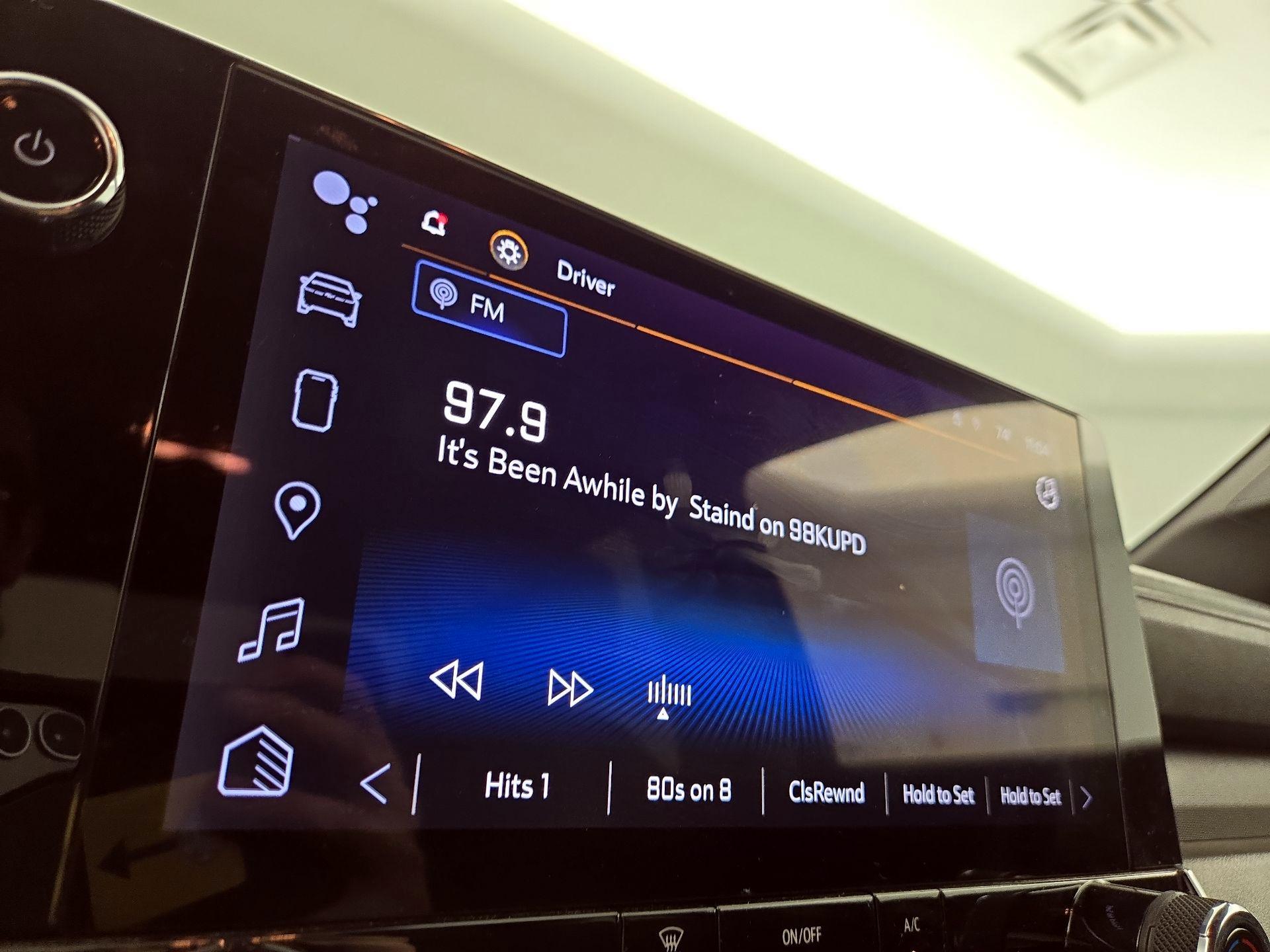 Thumbnail: 2023 Chevrolet Colorado - 15